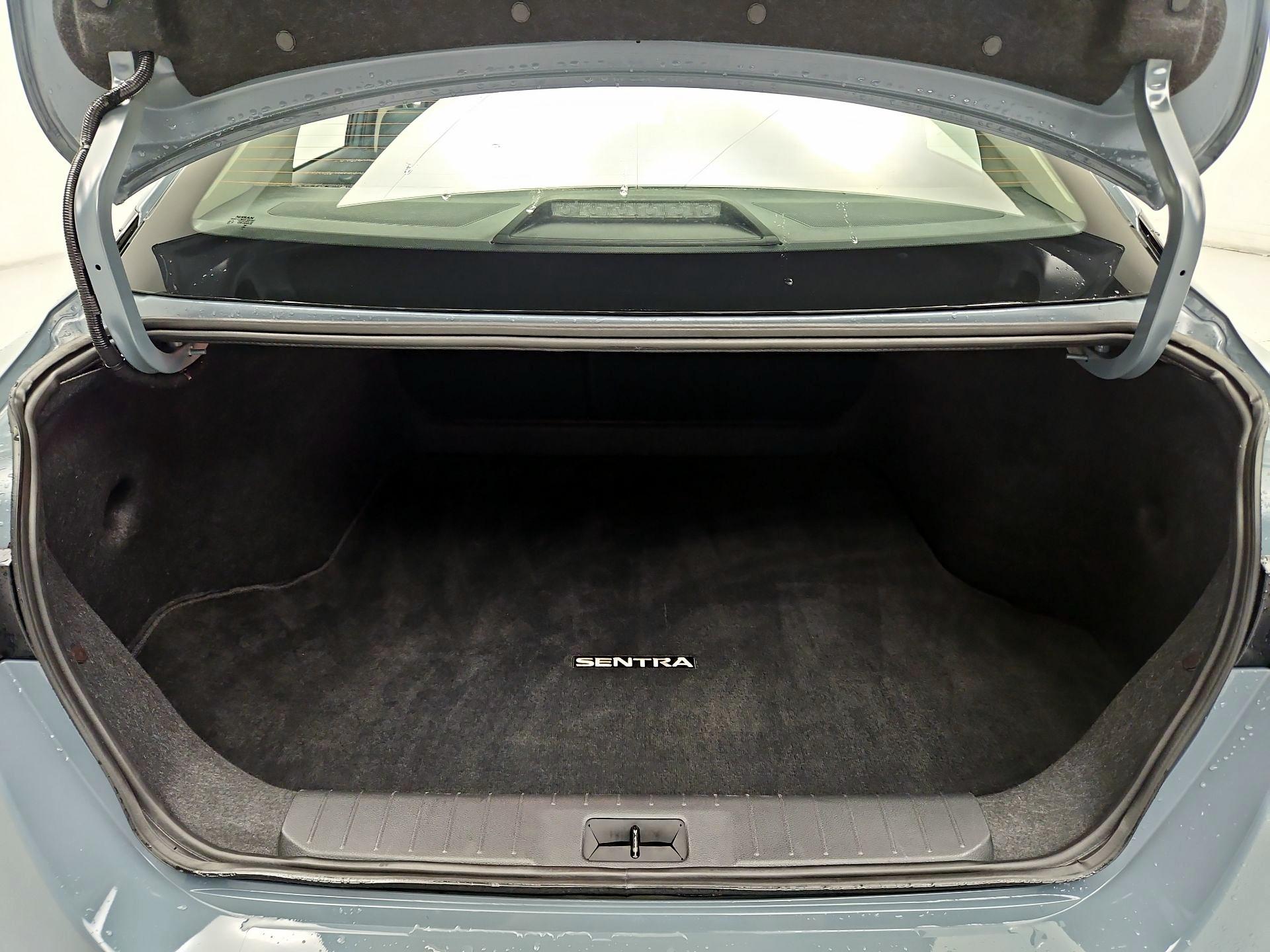 Thumbnail: 2024 Nissan Sentra - 20