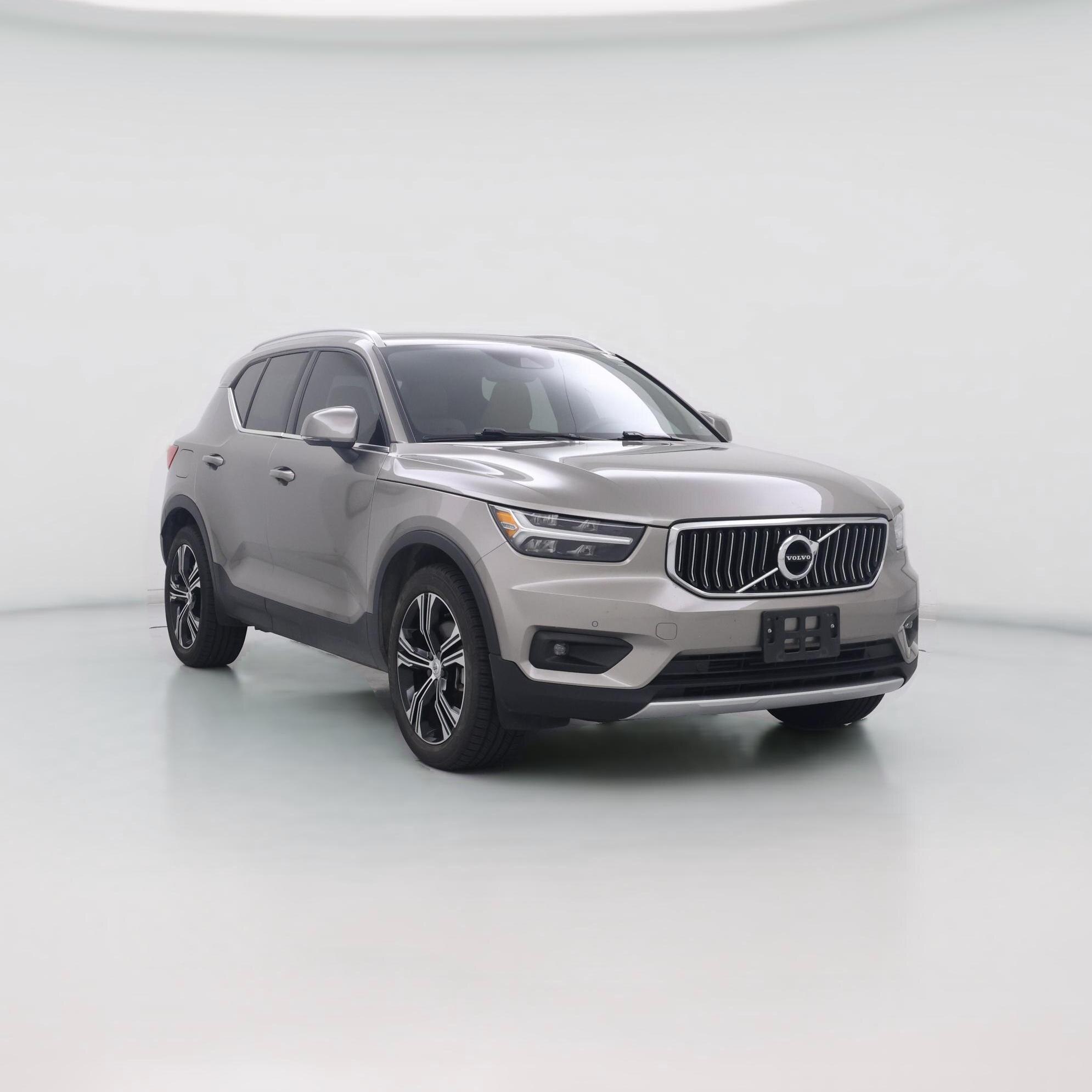 Thumbnail: 2020 Volvo XC40 - 1