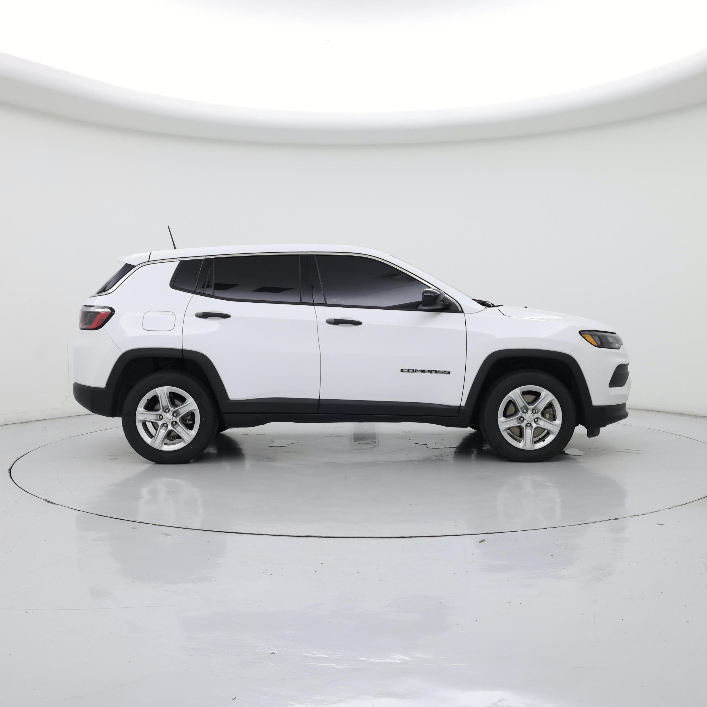 Thumbnail: 2023 Jeep Compass - 7