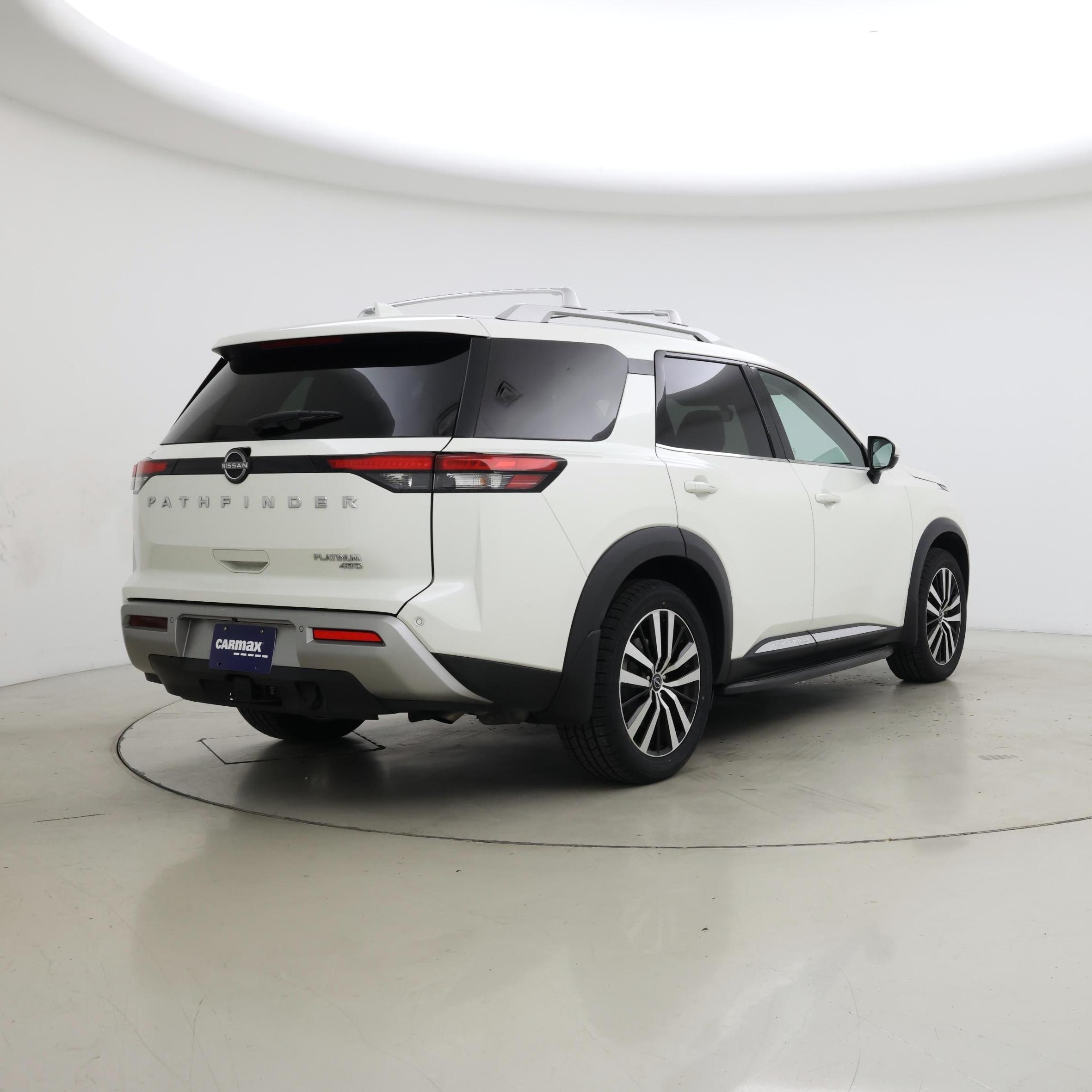 Thumbnail: 2023 Nissan Pathfinder - 8