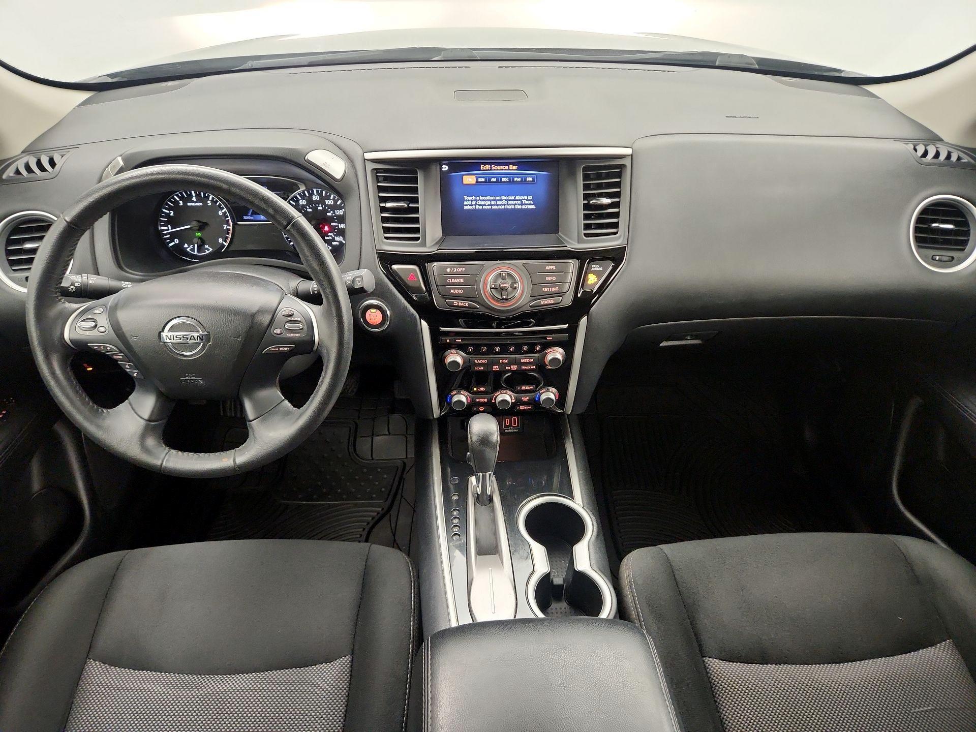 Thumbnail: 2020 Nissan Pathfinder - 9
