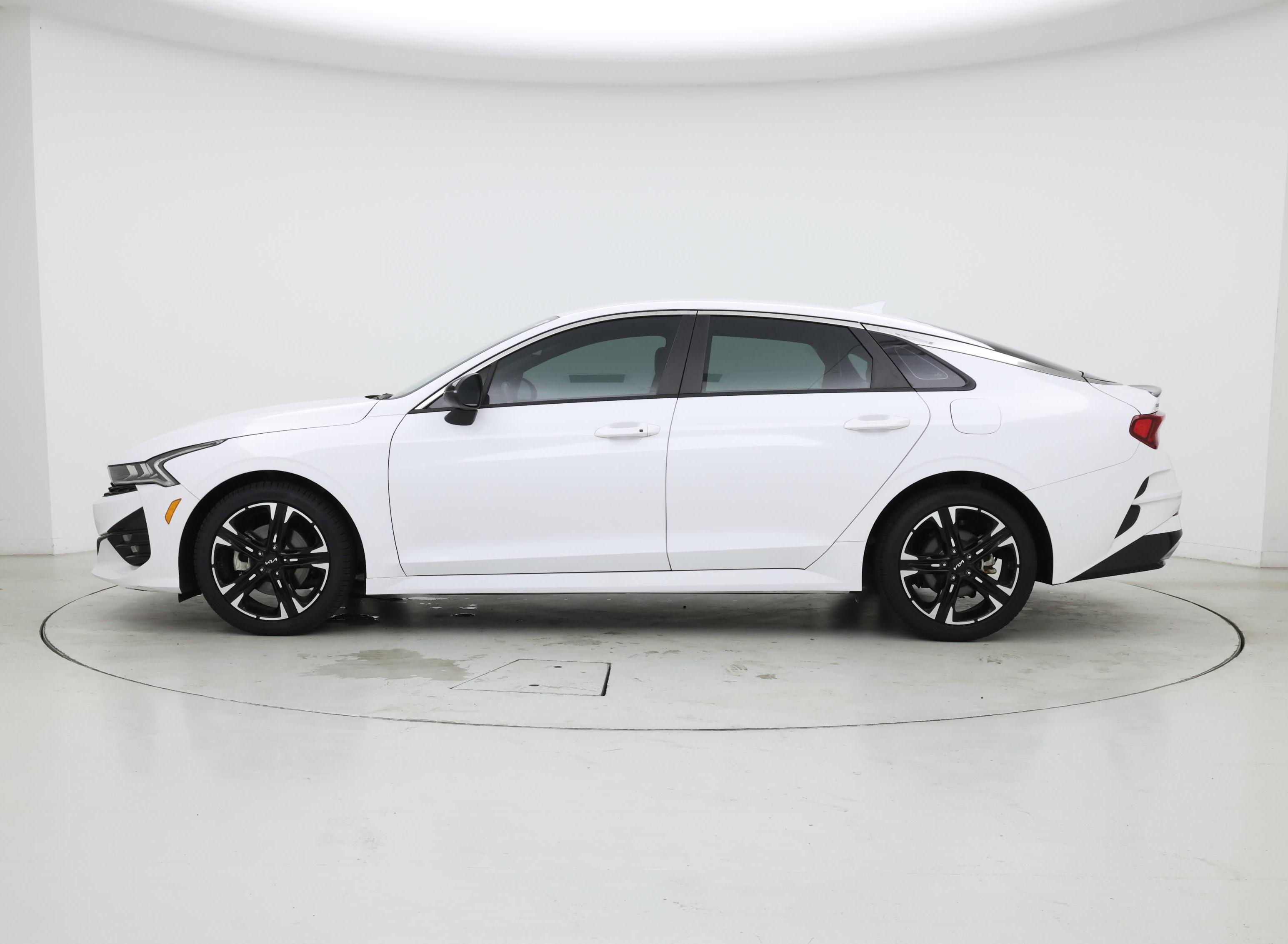 Thumbnail: 2024 Kia K5 - 3