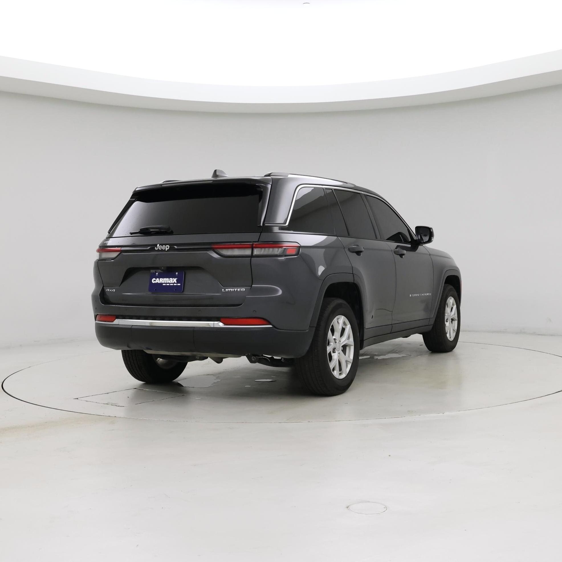 Thumbnail: 2022 Jeep Grand Cherokee - 8