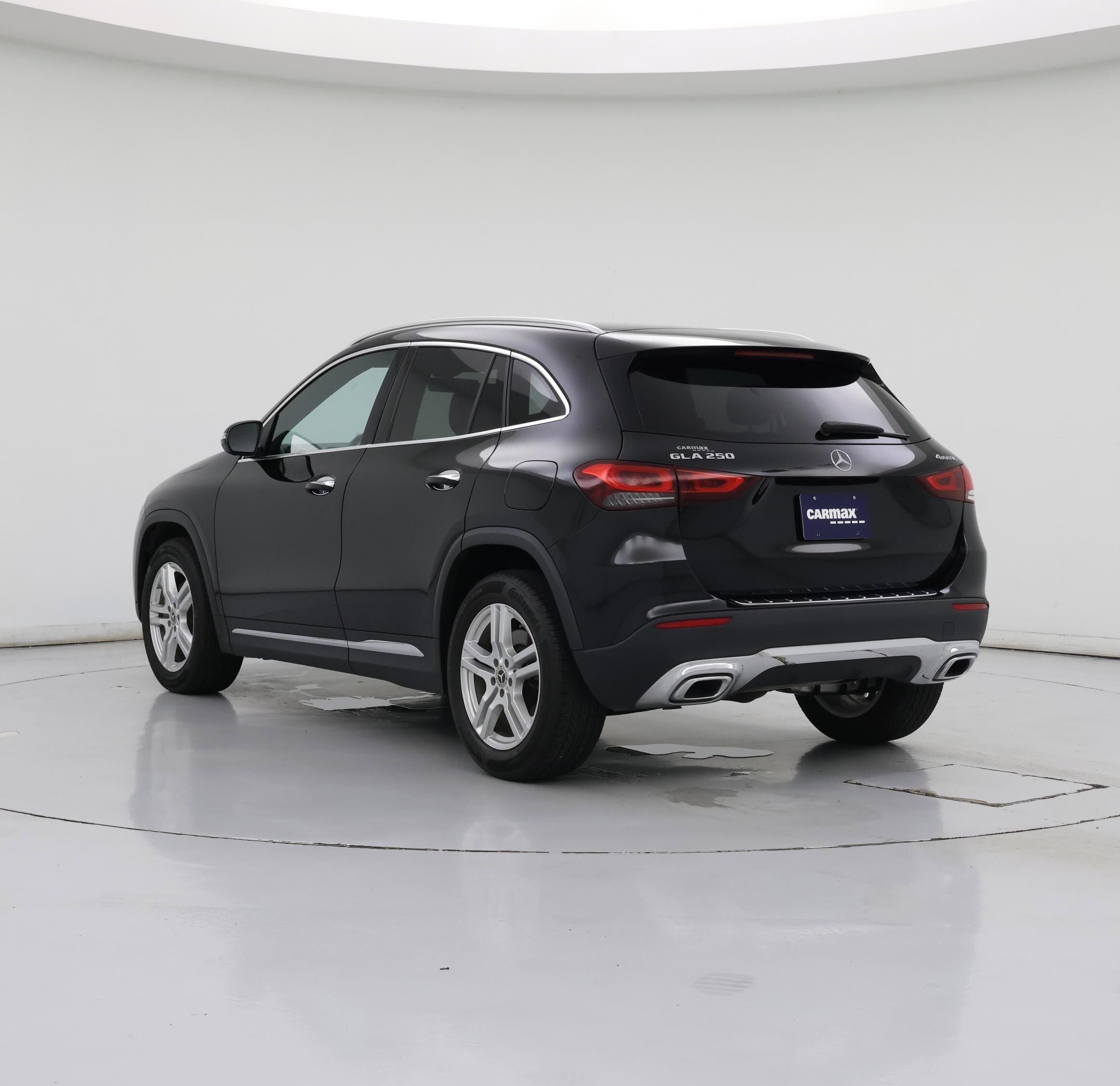 Thumbnail: 2021 Mercedes-Benz GLA - 2