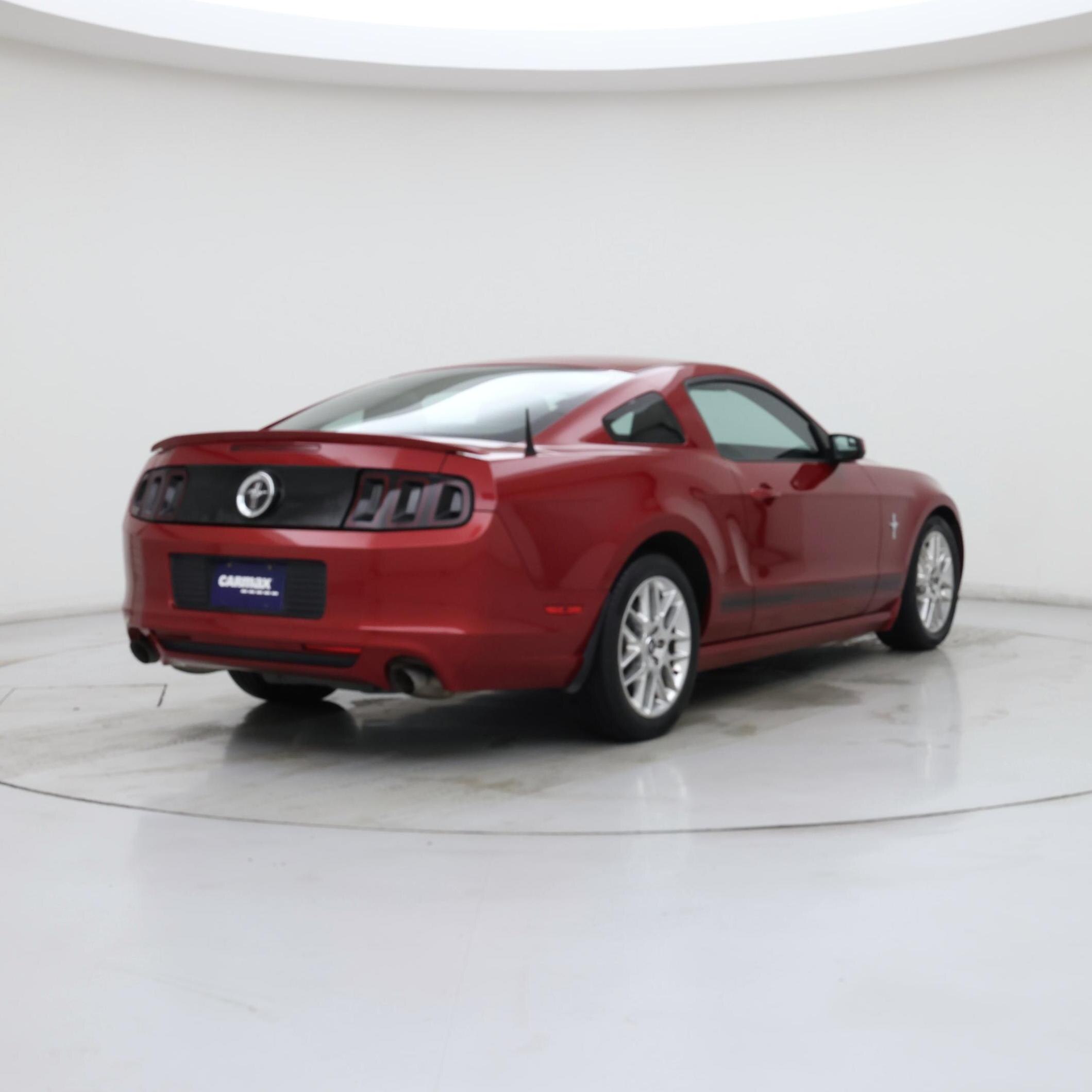Thumbnail: 2013 Ford Mustang - 8