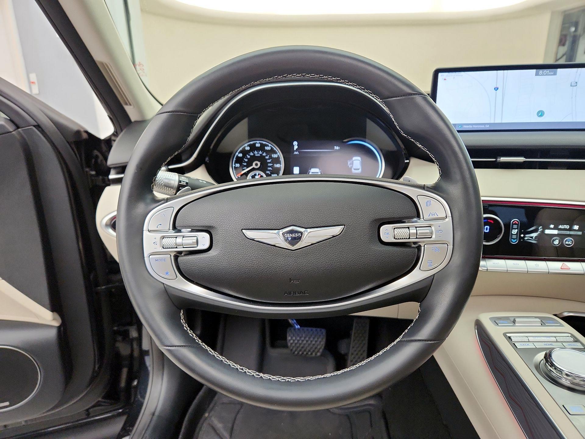 Thumbnail: 2022 Genesis GV70 - 10