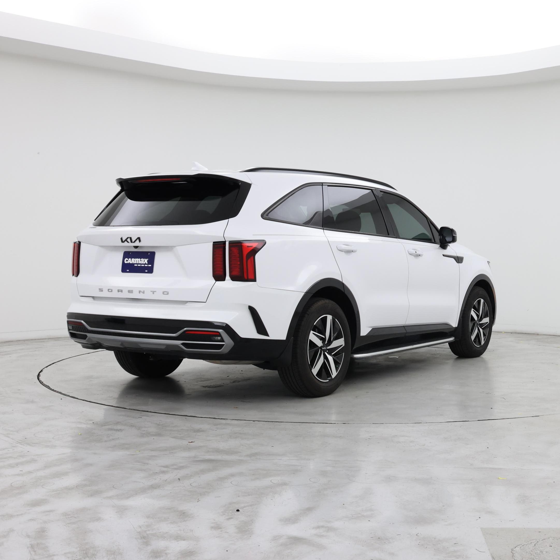 Thumbnail: 2022 Kia Sorento - 8