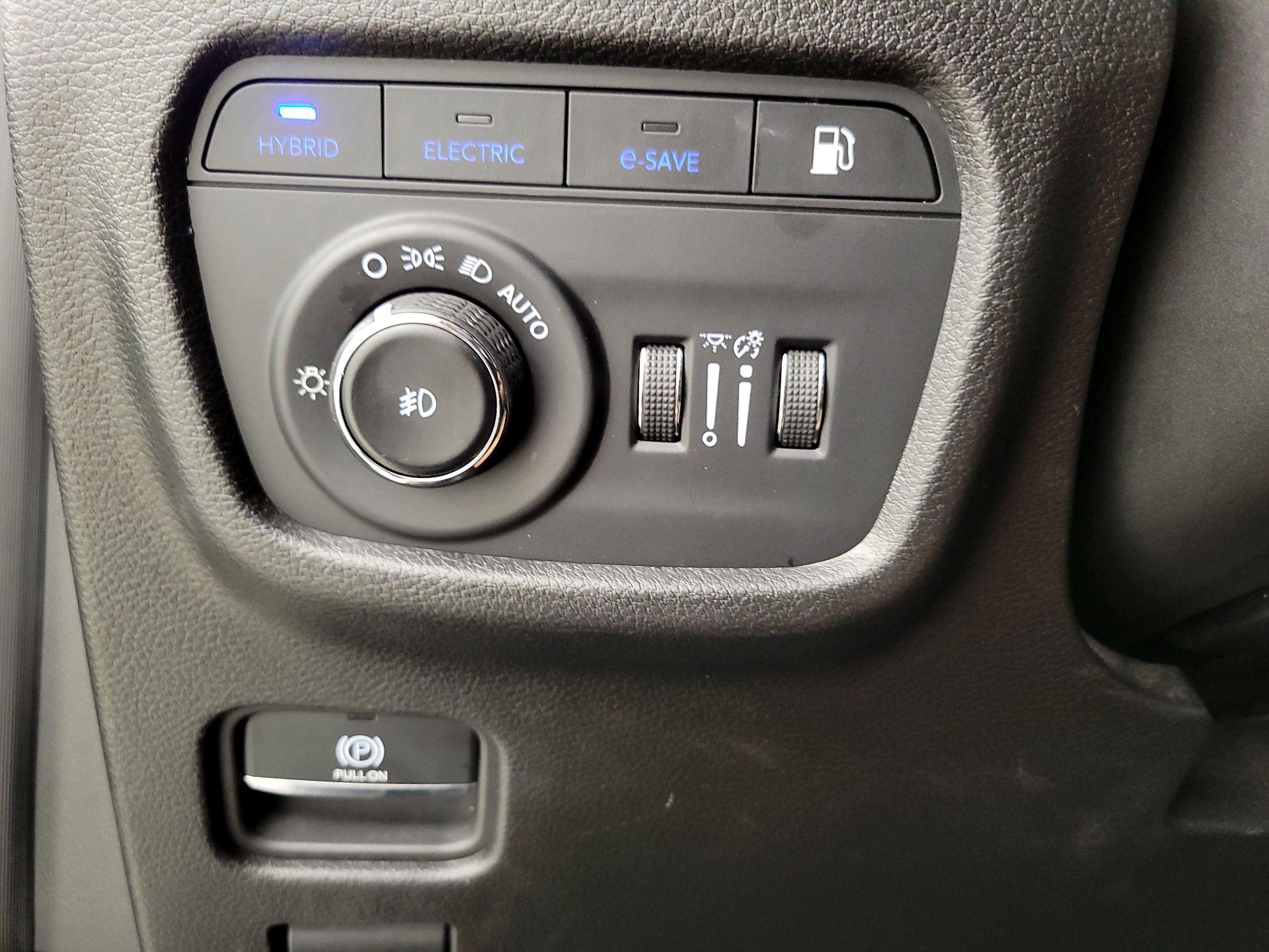 Thumbnail: 2023 Jeep Grand Cherokee - 13