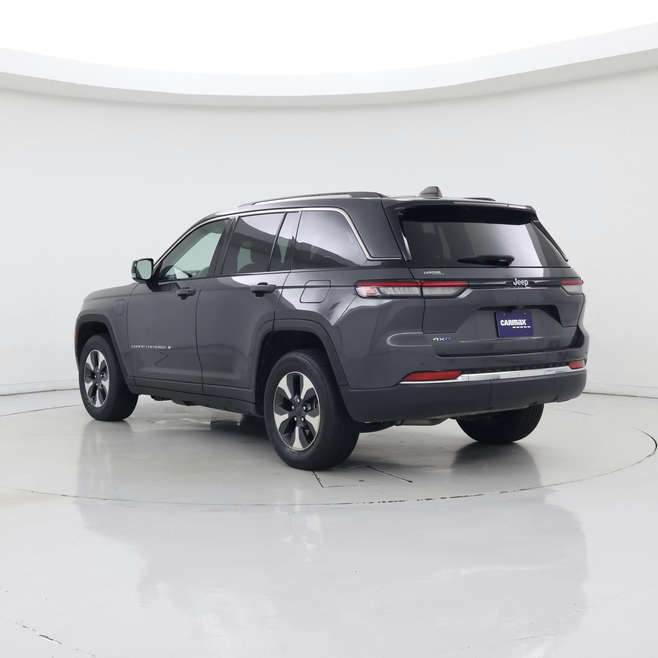 Thumbnail: 2023 Jeep Grand Cherokee - 2