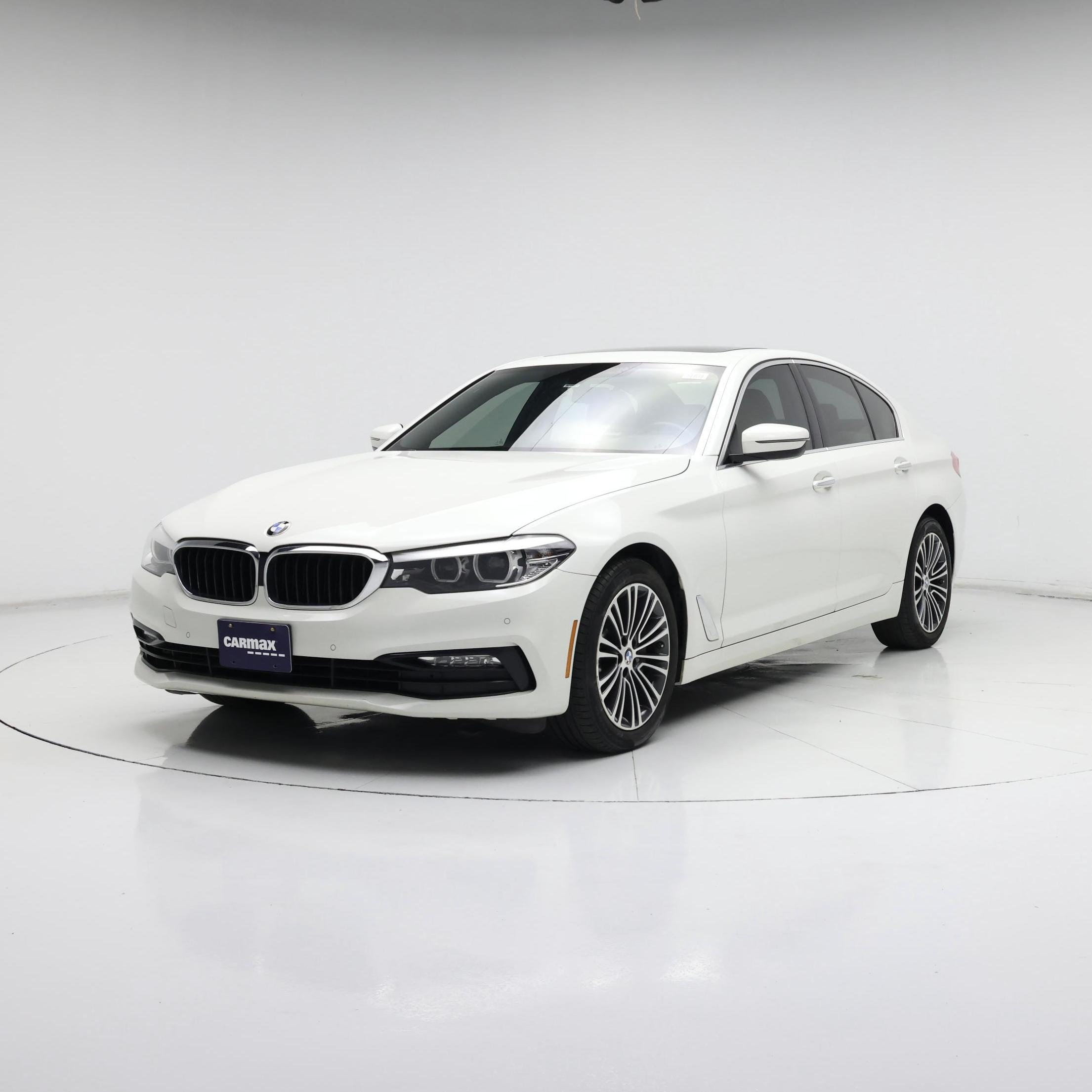Thumbnail: 2018 BMW 5 Series - 4