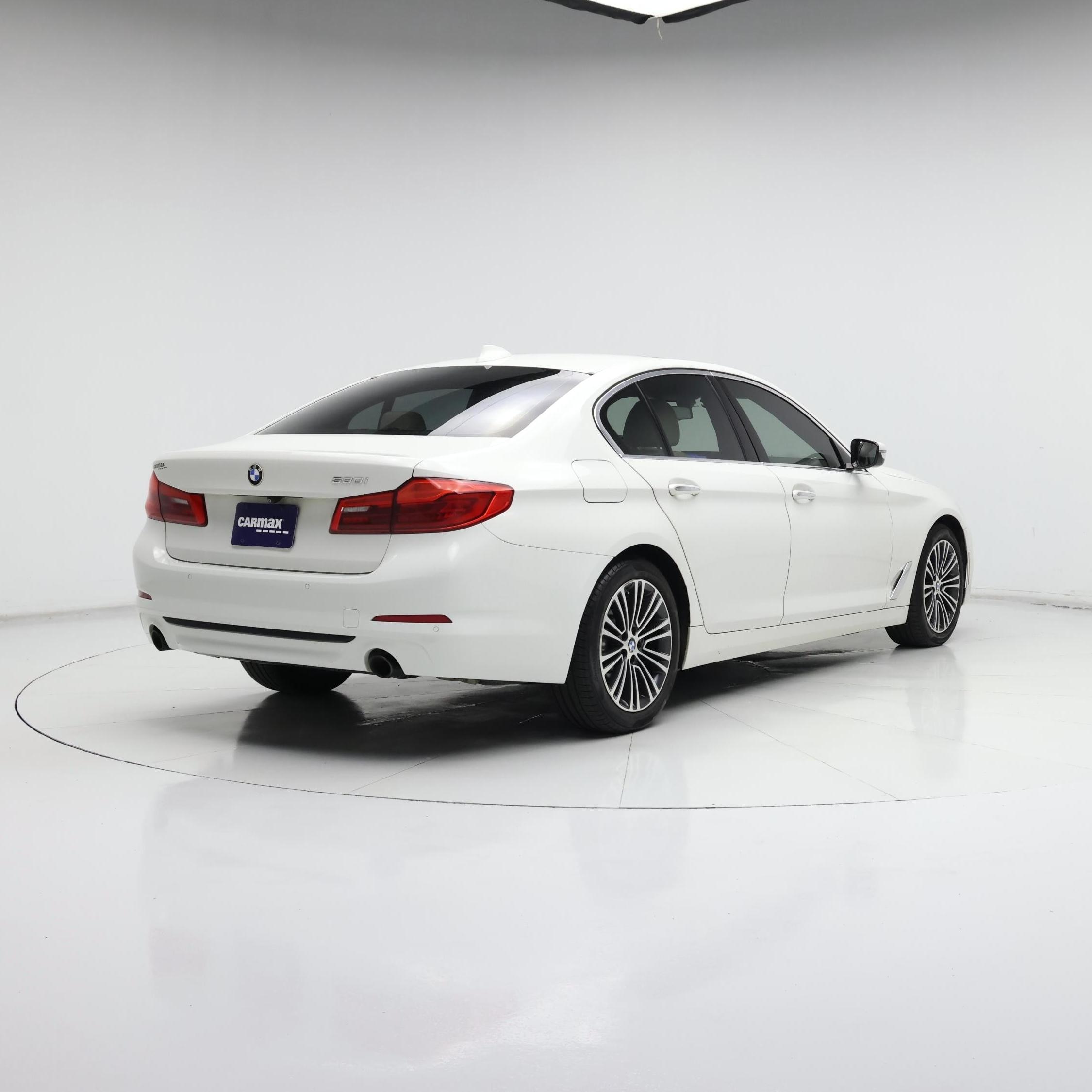 Thumbnail: 2018 BMW 5 Series - 8