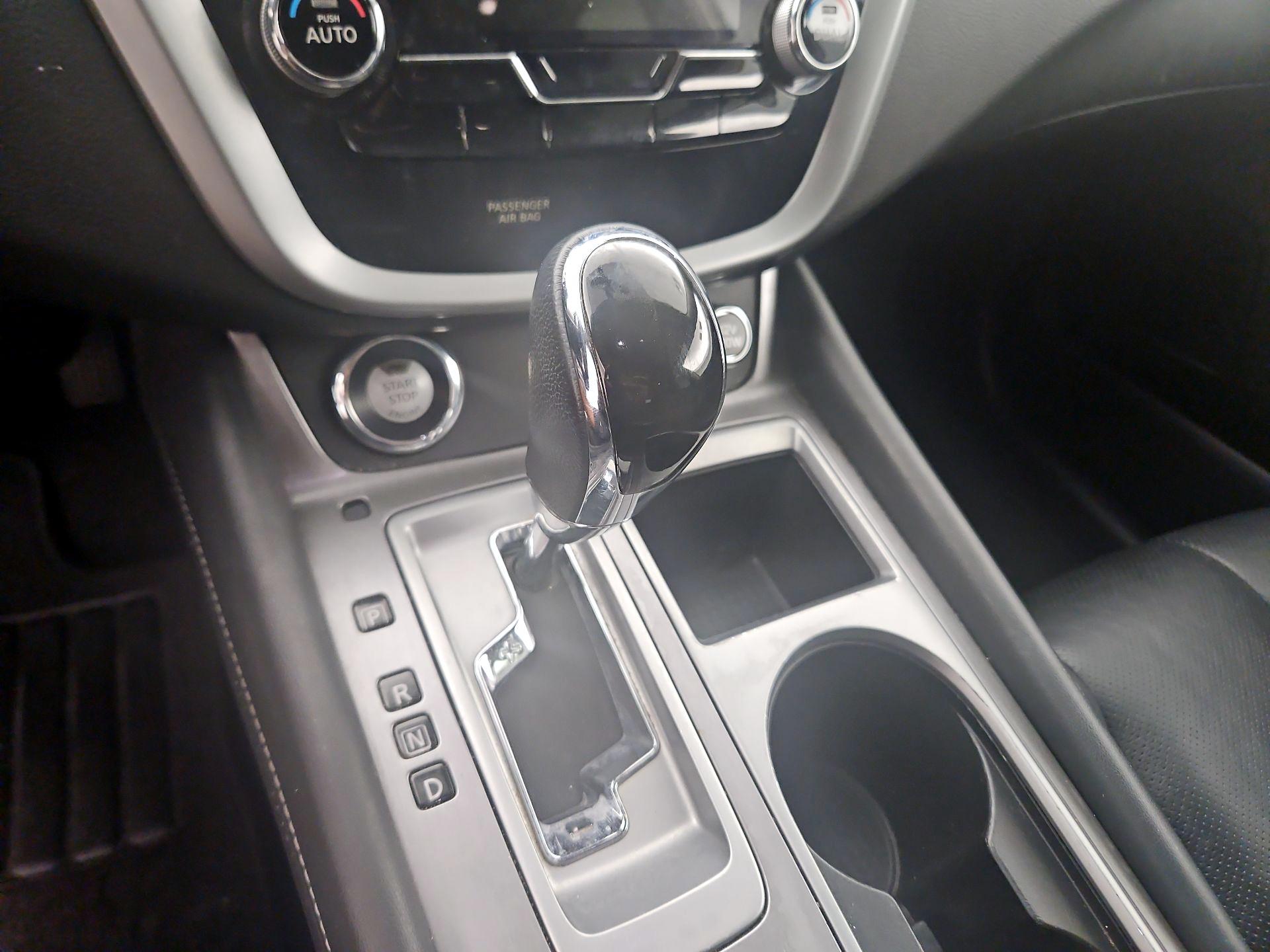 Thumbnail: 2019 Nissan Murano - 15