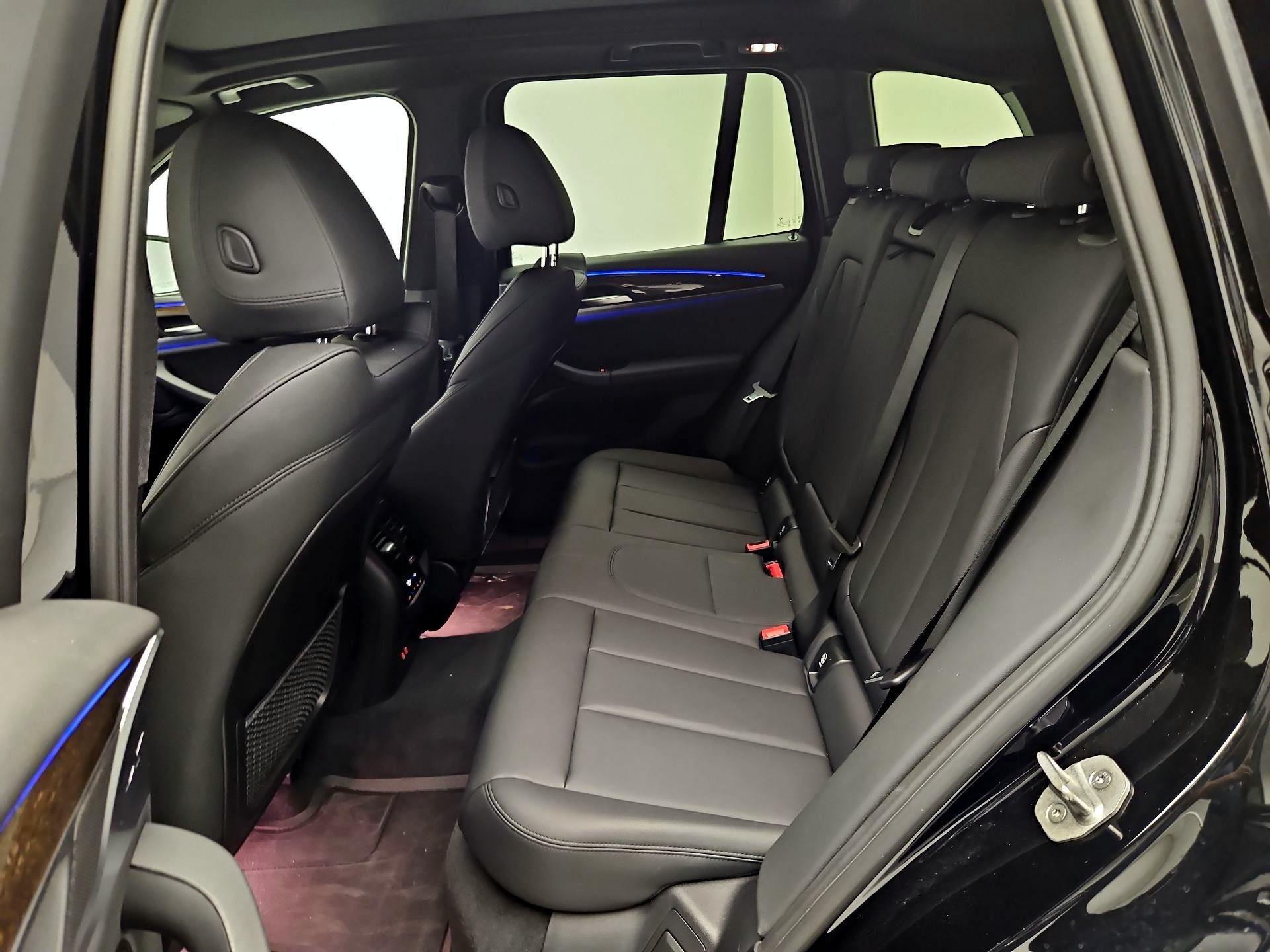 Thumbnail: 2021 BMW X3 - 18