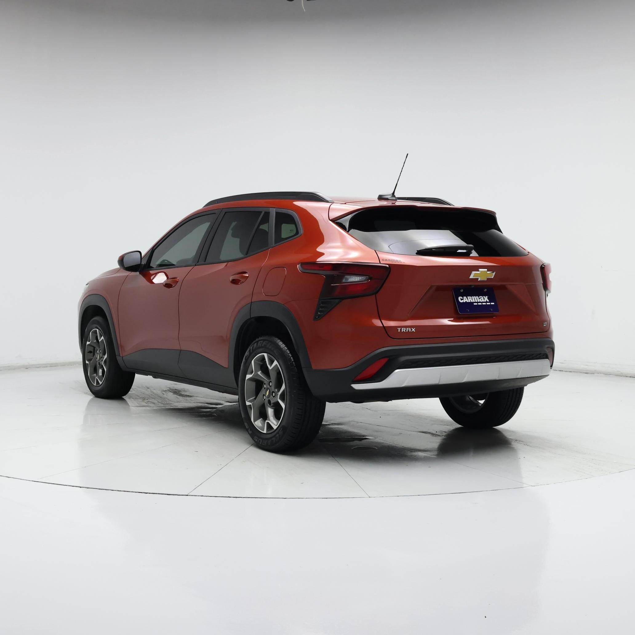Thumbnail: 2024 Chevrolet Trax - 2