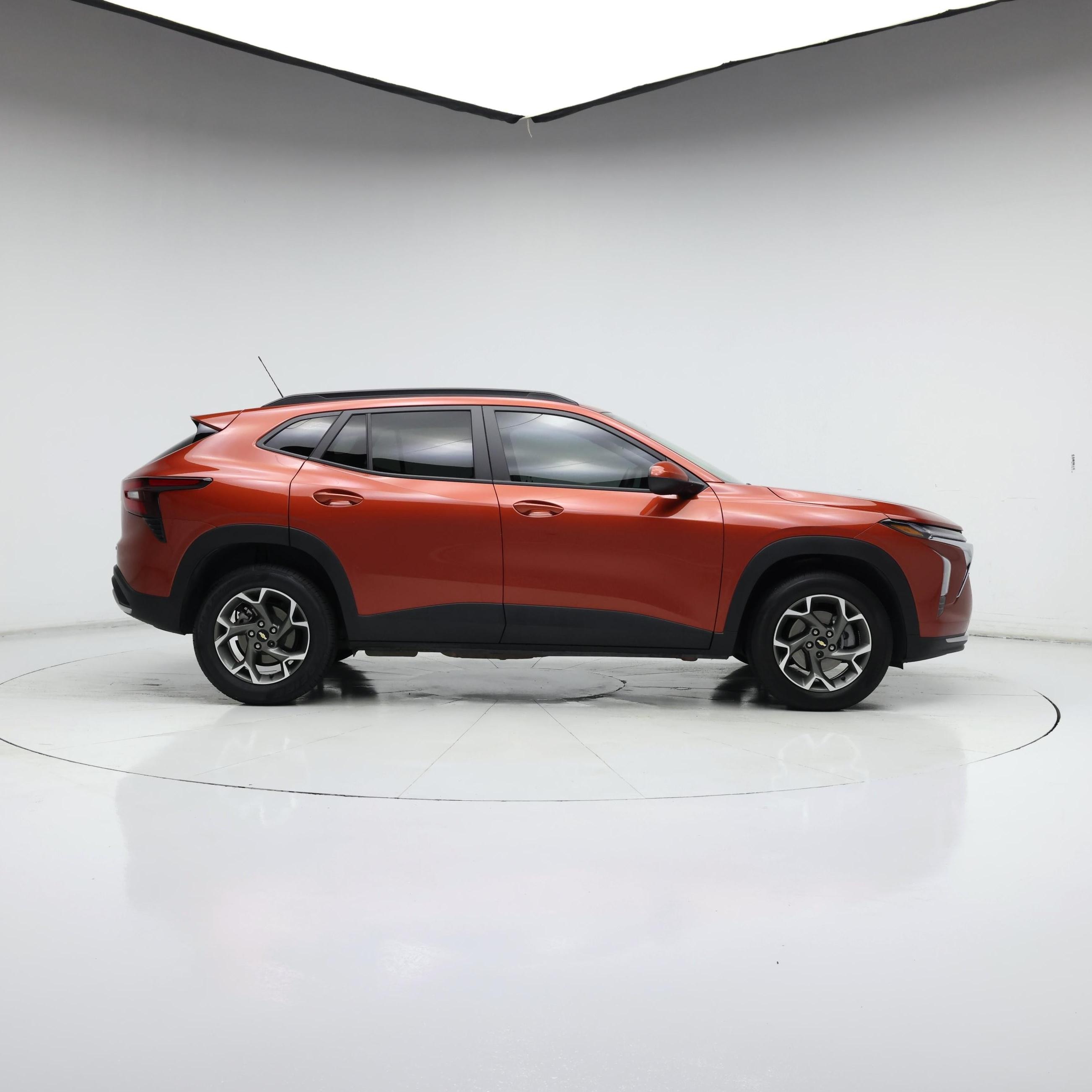 Thumbnail: 2024 Chevrolet Trax - 7