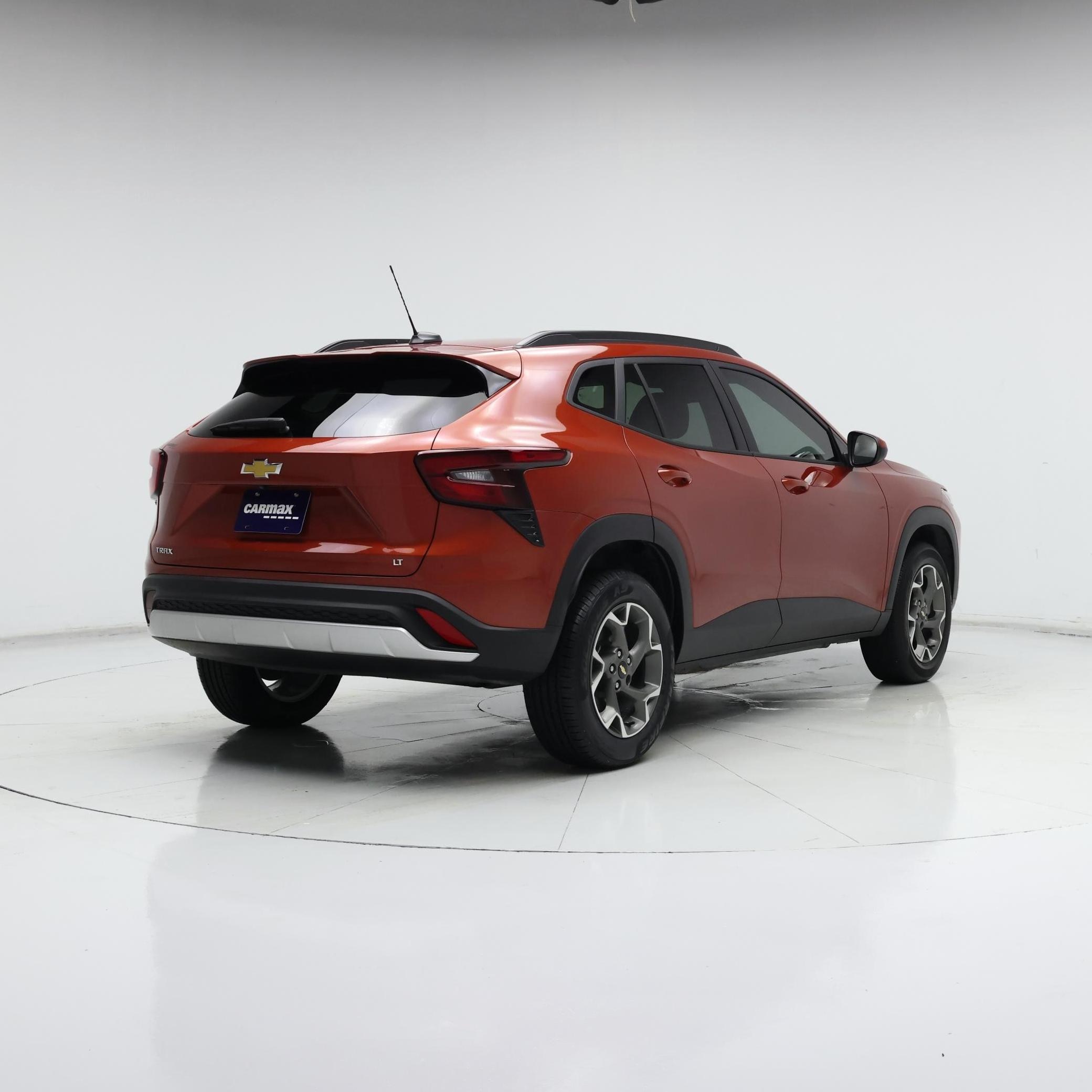 Thumbnail: 2024 Chevrolet Trax - 8