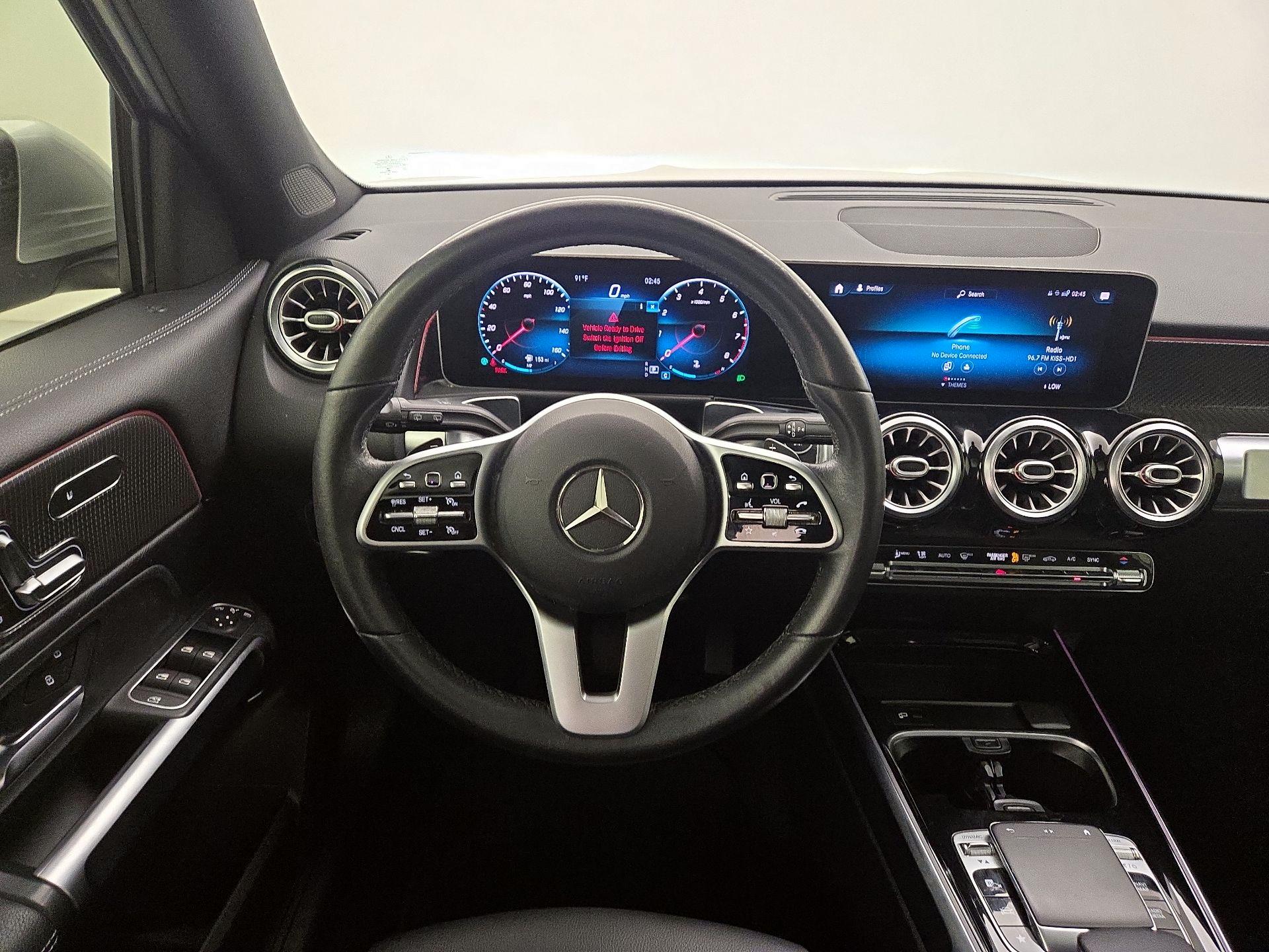 Thumbnail: 2020 Mercedes-Benz GLB - 10