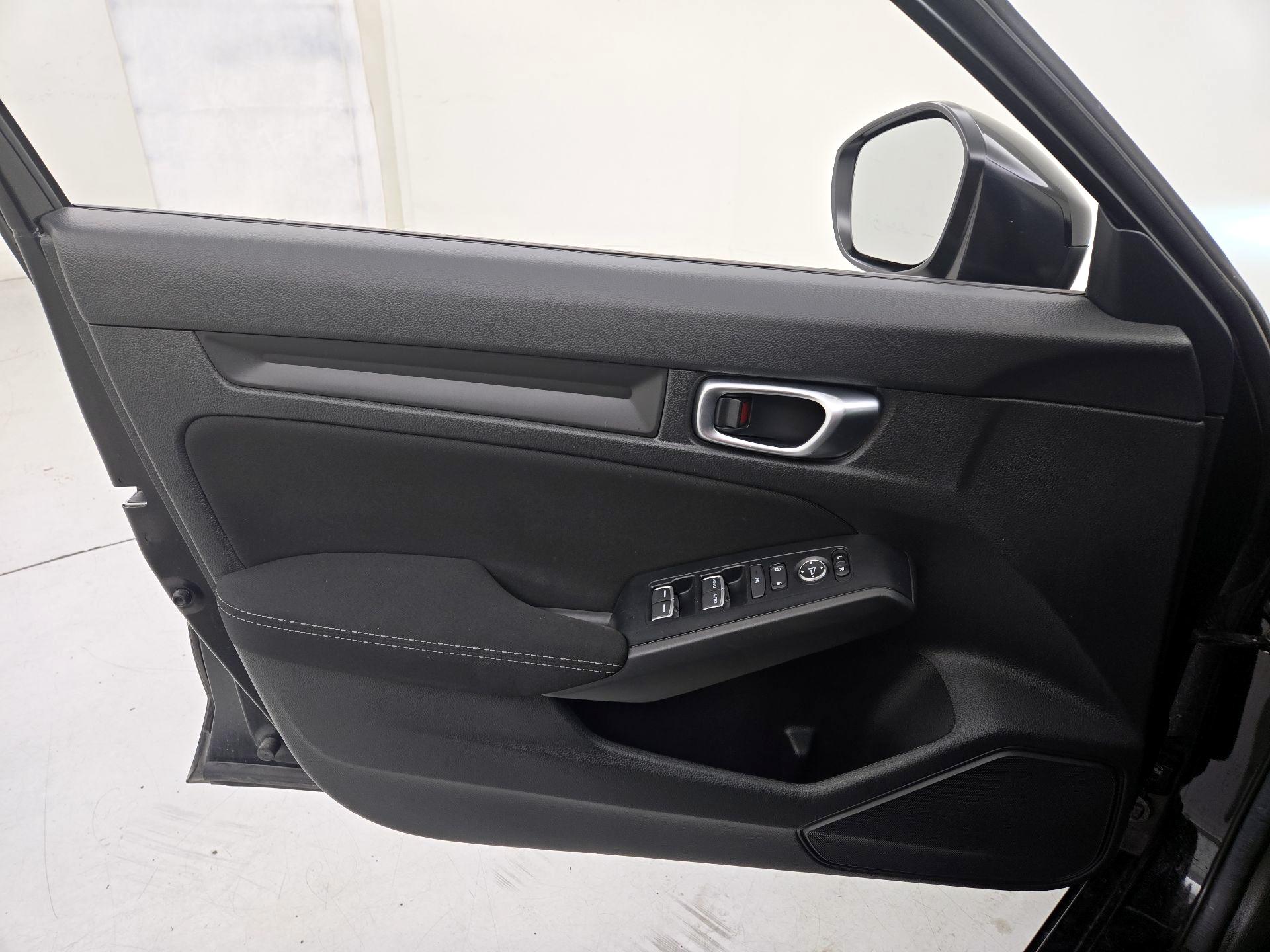 Thumbnail: 2024 Honda Civic - 12
