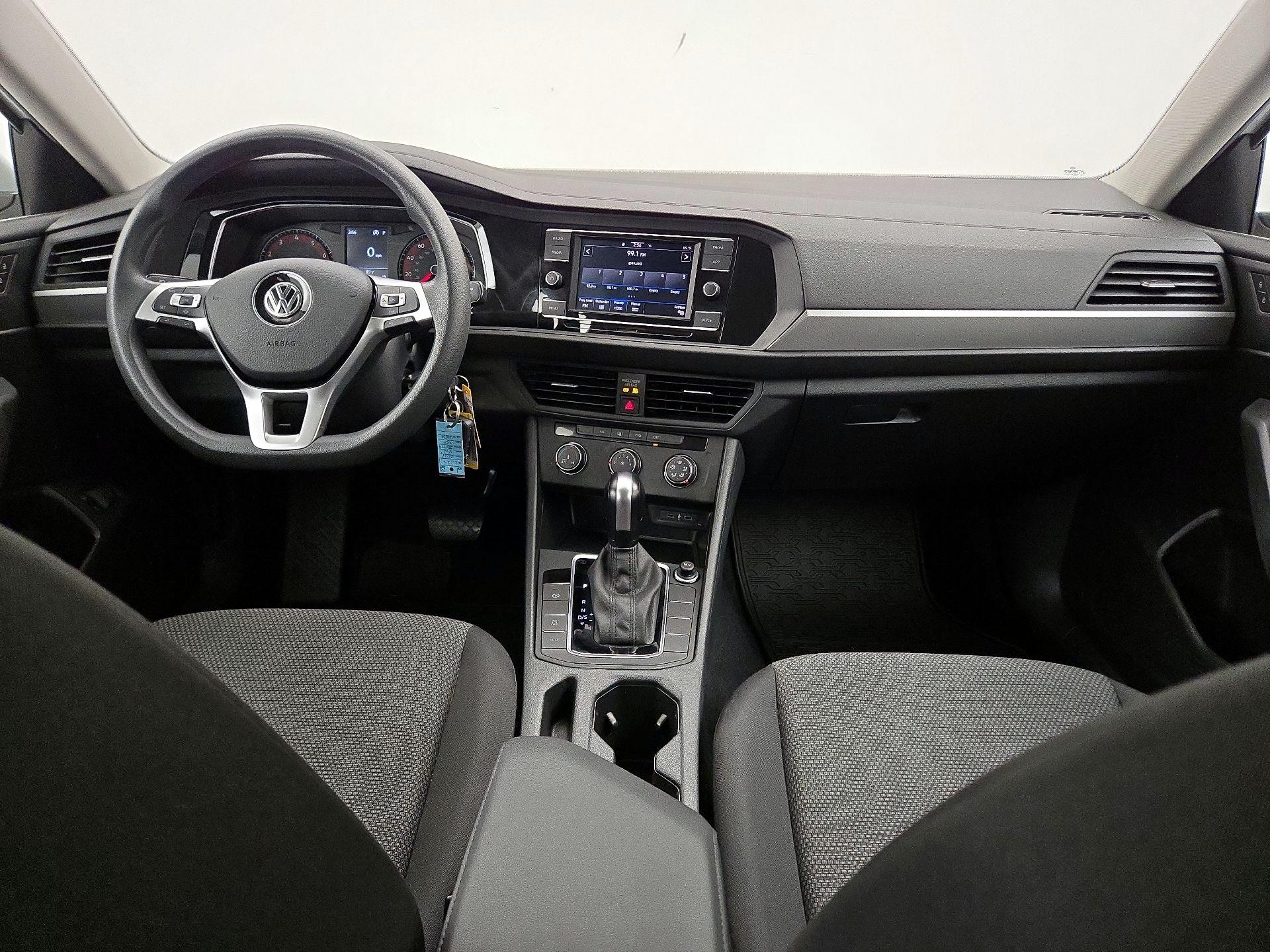 Thumbnail: 2021 Volkswagen Jetta - 9
