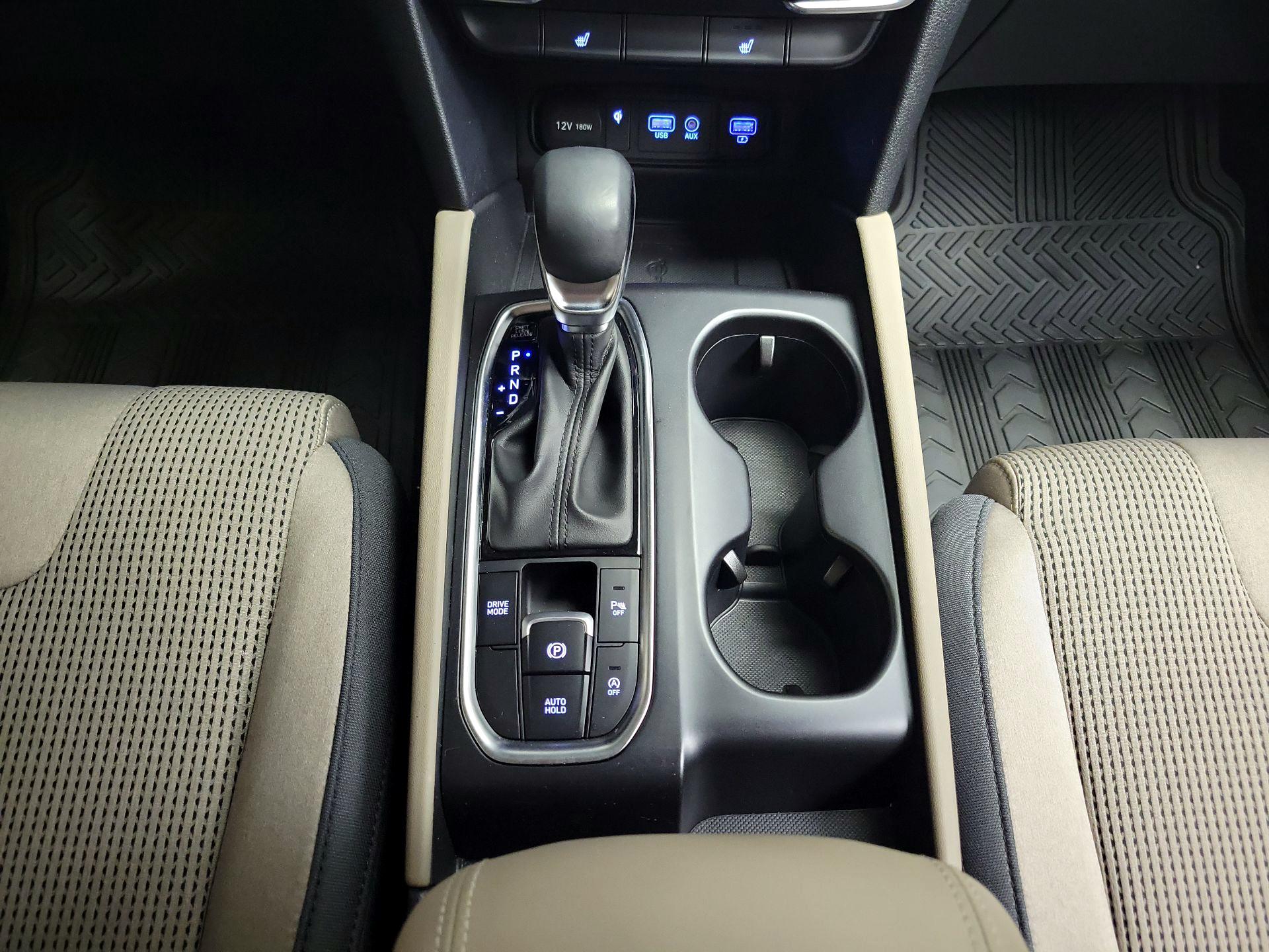 Thumbnail: 2020 Hyundai Santa Fe - 17