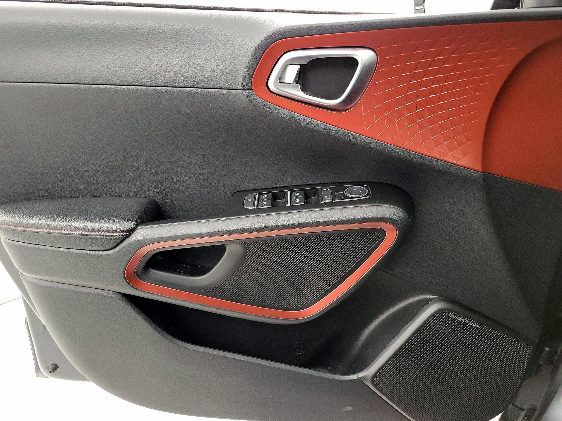 Thumbnail: 2021 Kia Soul - 12