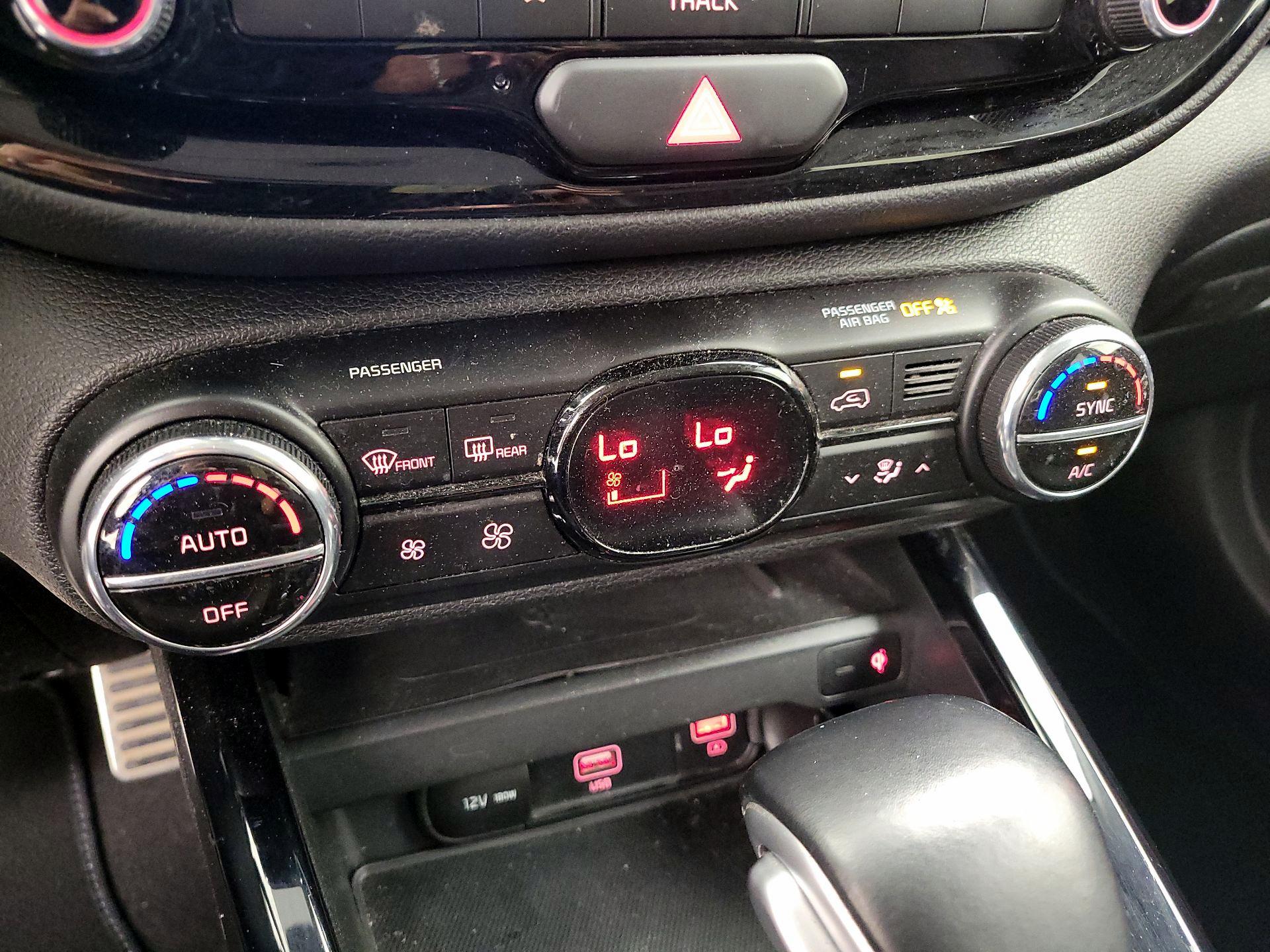 Thumbnail: 2021 Kia Soul - 17