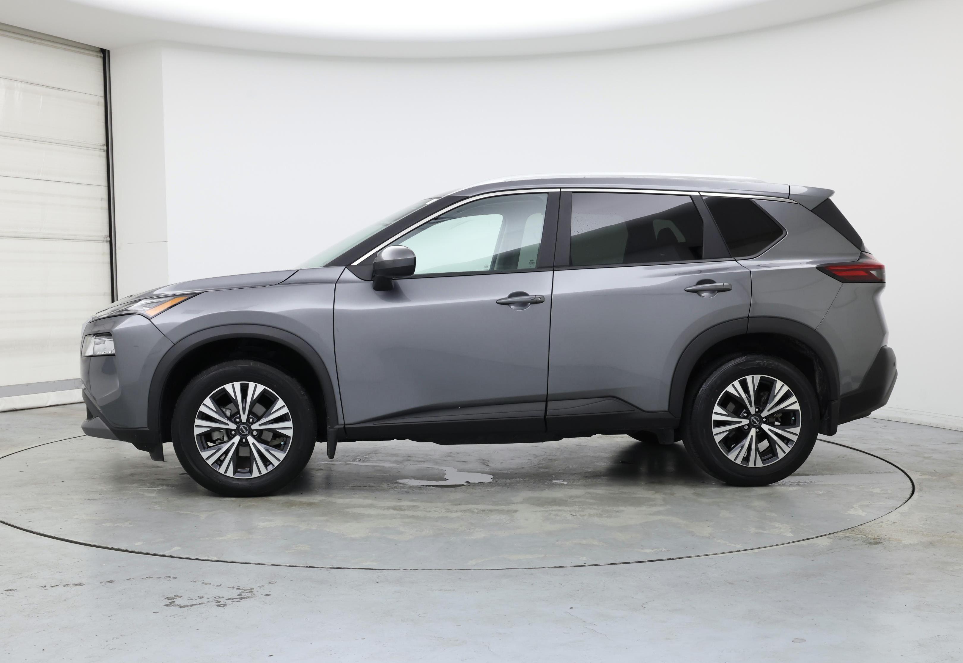Thumbnail: 2023 Nissan Rogue - 3