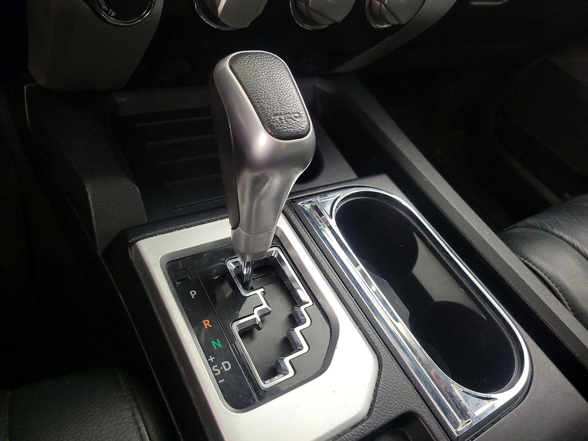 Thumbnail: 2019 Toyota Tundra - 18