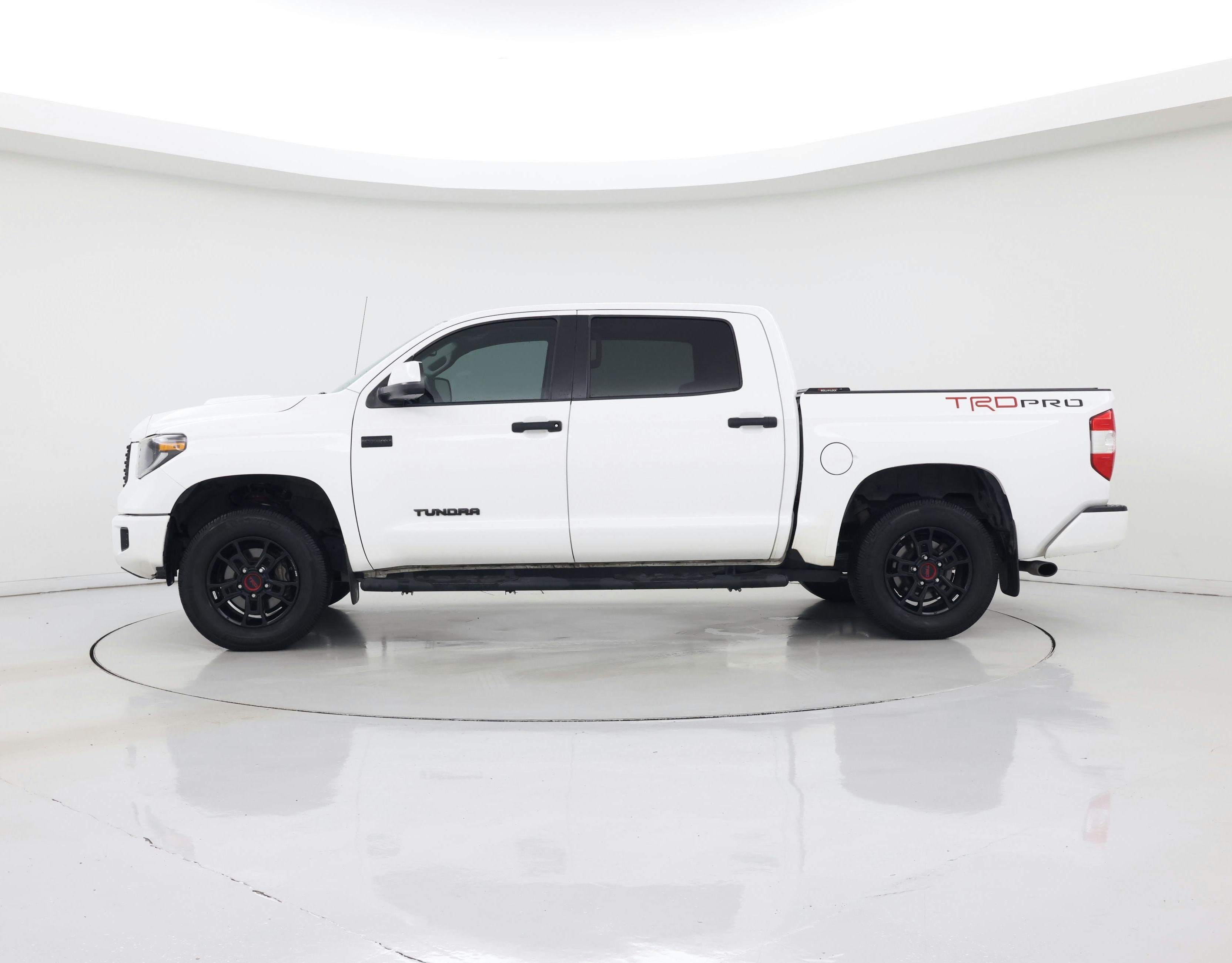 Thumbnail: 2019 Toyota Tundra - 3
