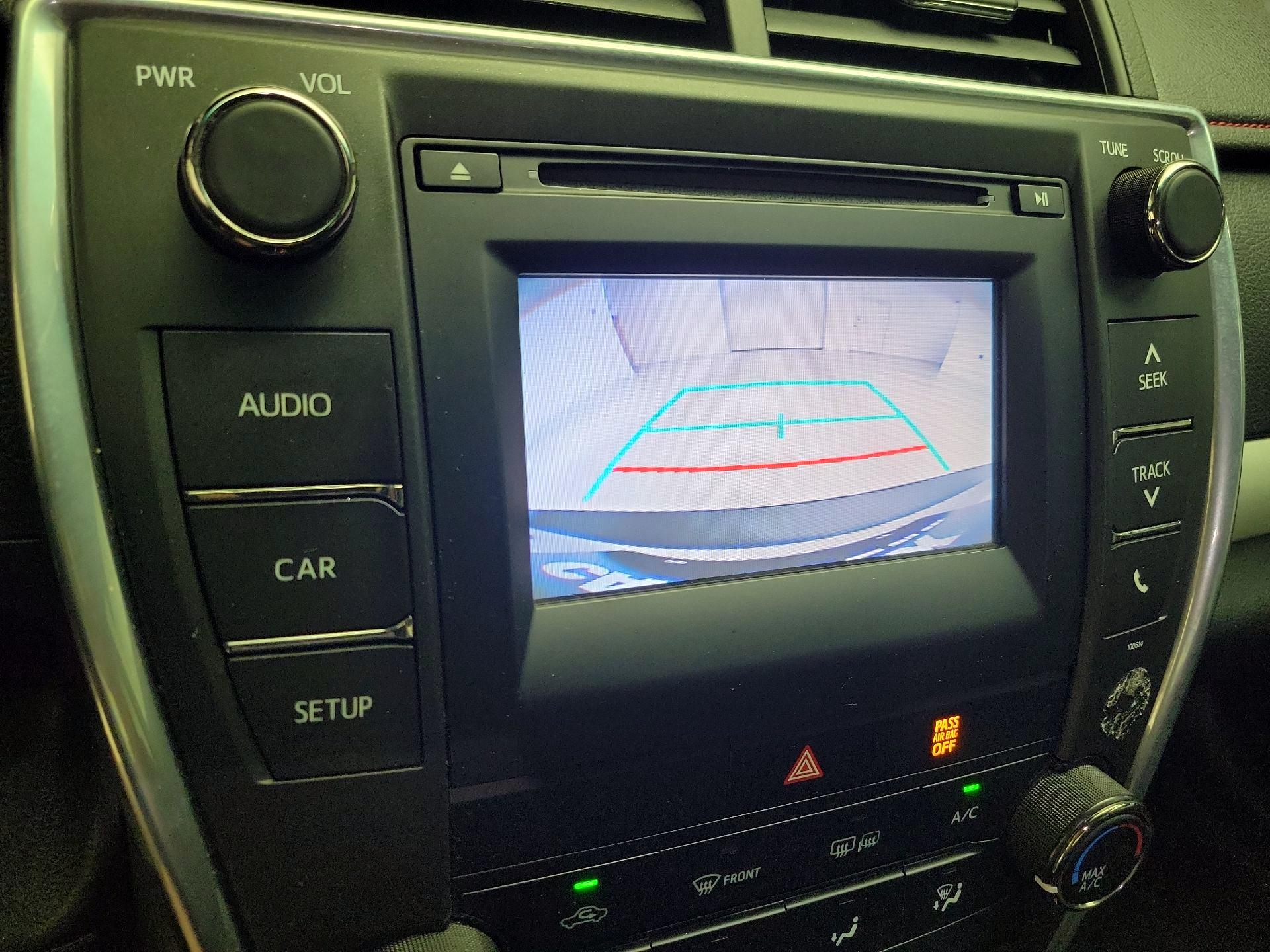 Thumbnail: 2017 Toyota Camry - 14