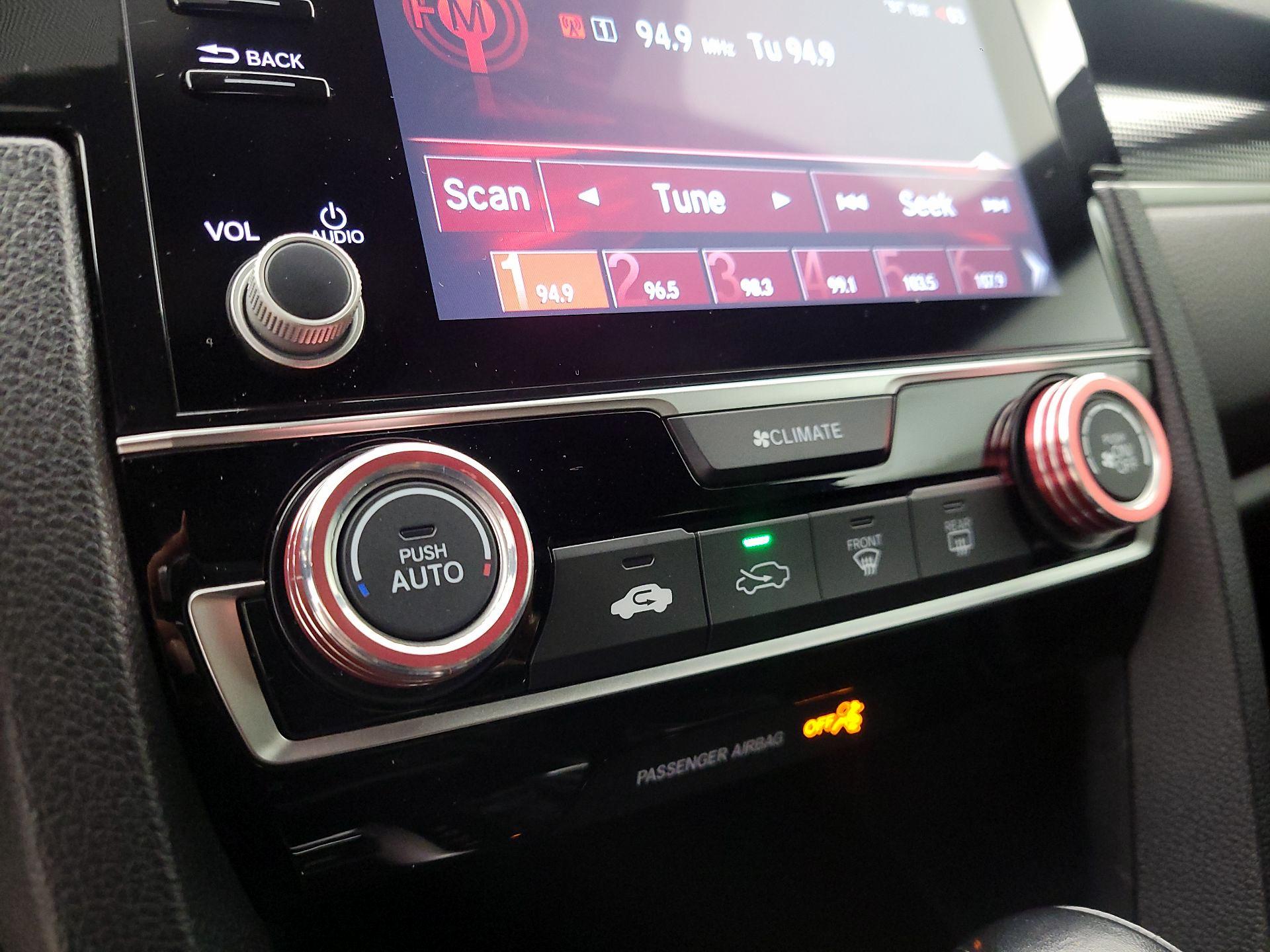 Thumbnail: 2019 Honda Civic - 16