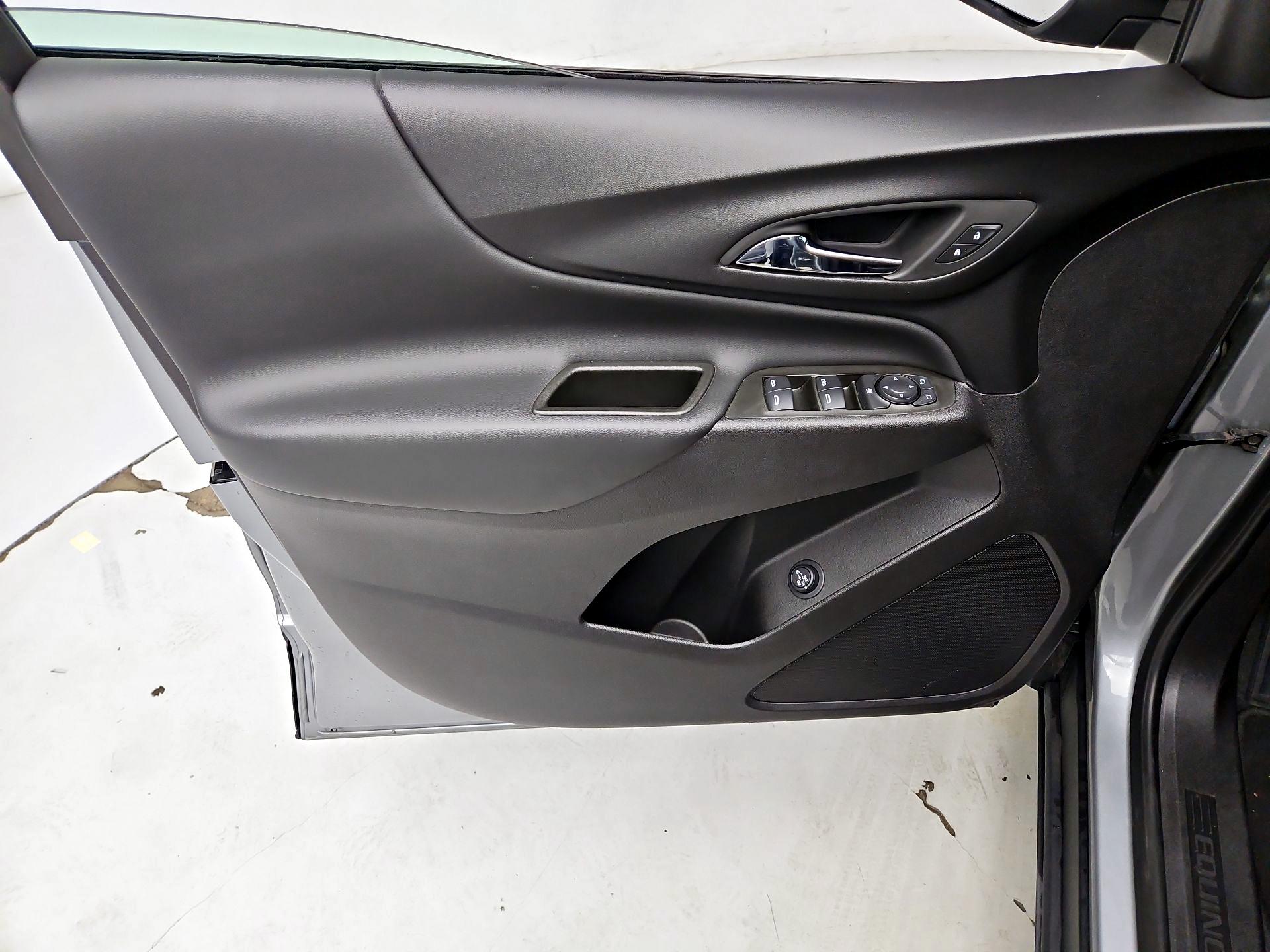 Thumbnail: 2024 Chevrolet Equinox - 12