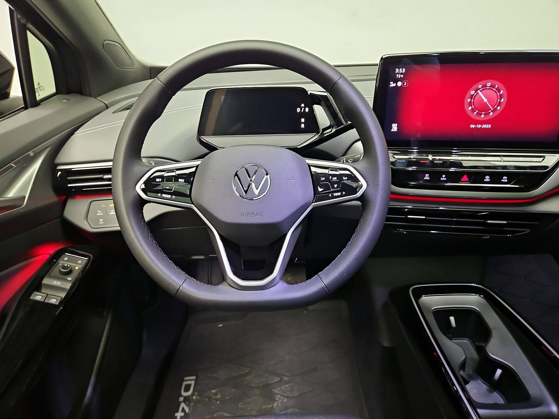 Thumbnail: 2023 Volkswagen ID.4 - 10