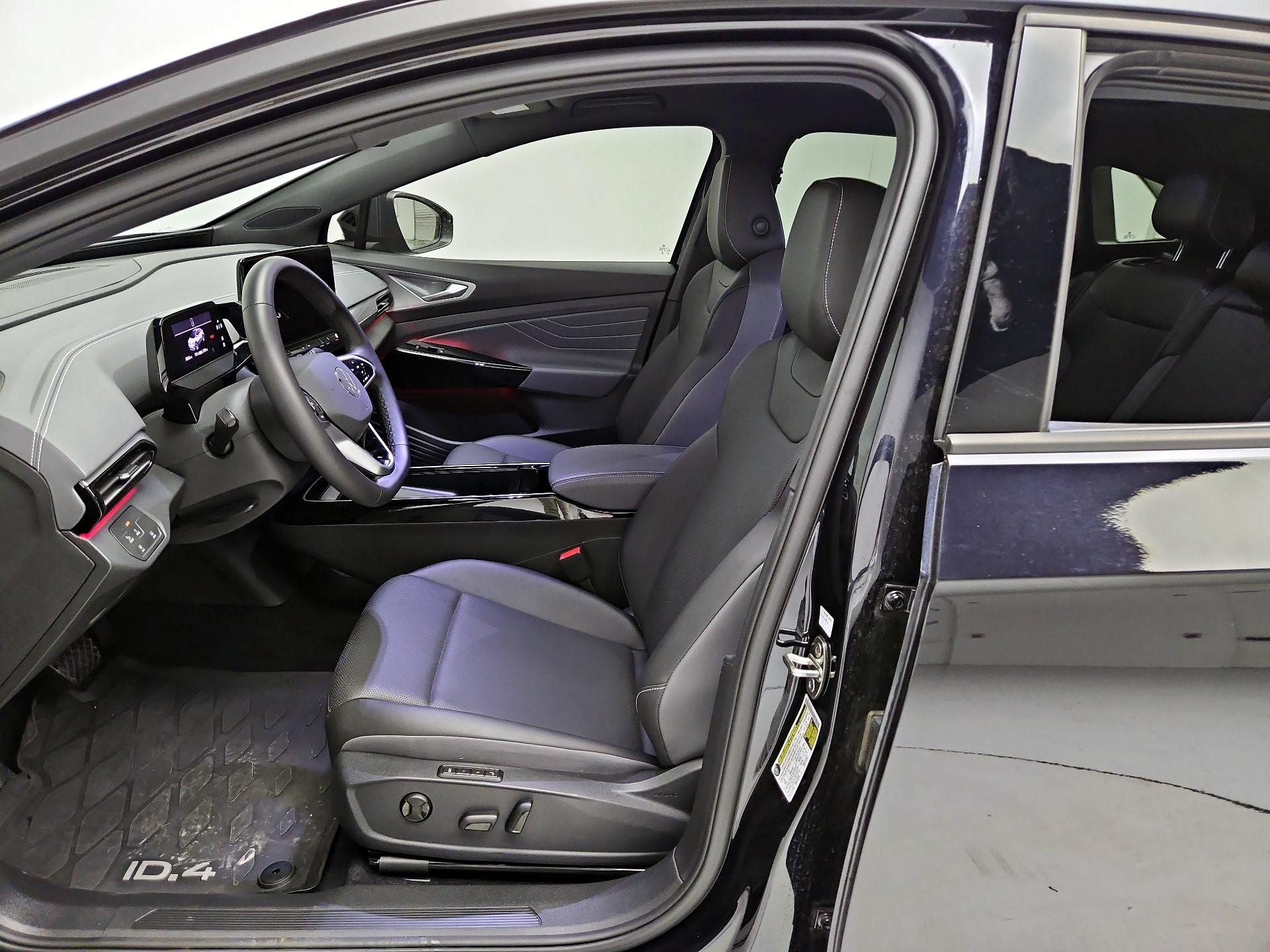 Thumbnail: 2023 Volkswagen ID.4 - 11