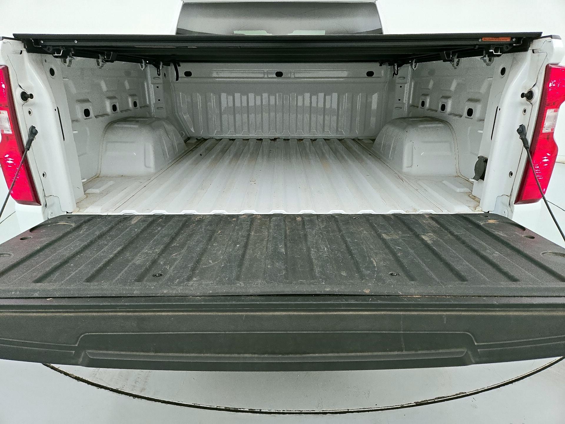 Thumbnail: 2023 Chevrolet Silverado 1500 - 20