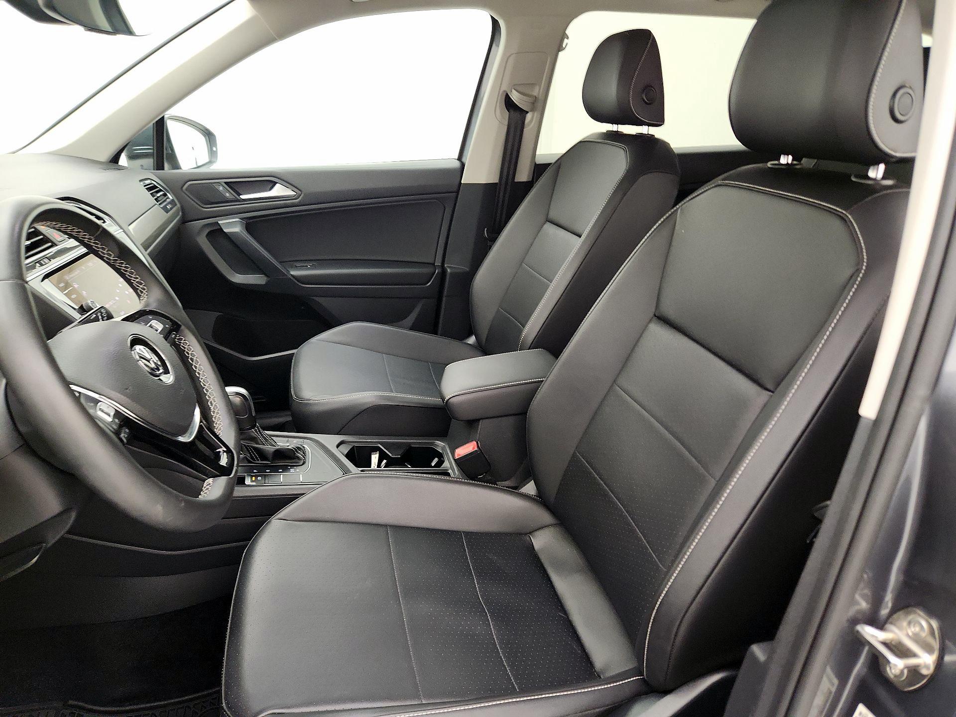 Thumbnail: 2021 Volkswagen Tiguan - 11