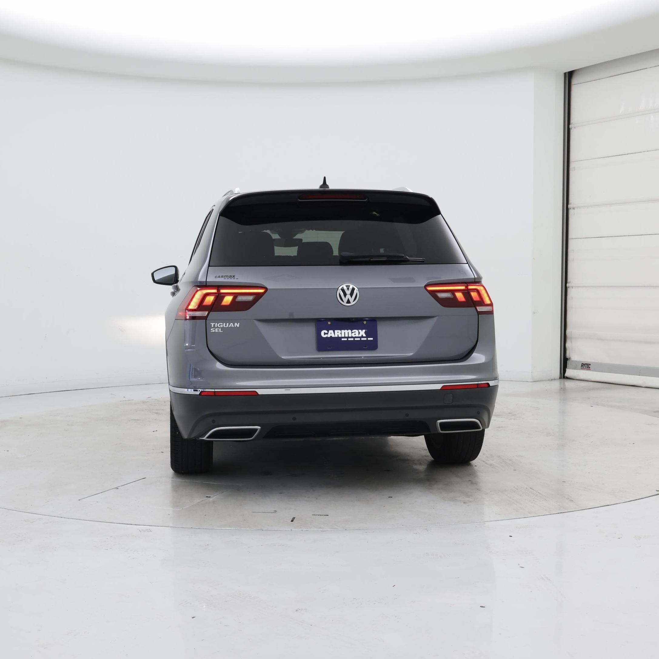 Thumbnail: 2021 Volkswagen Tiguan - 6