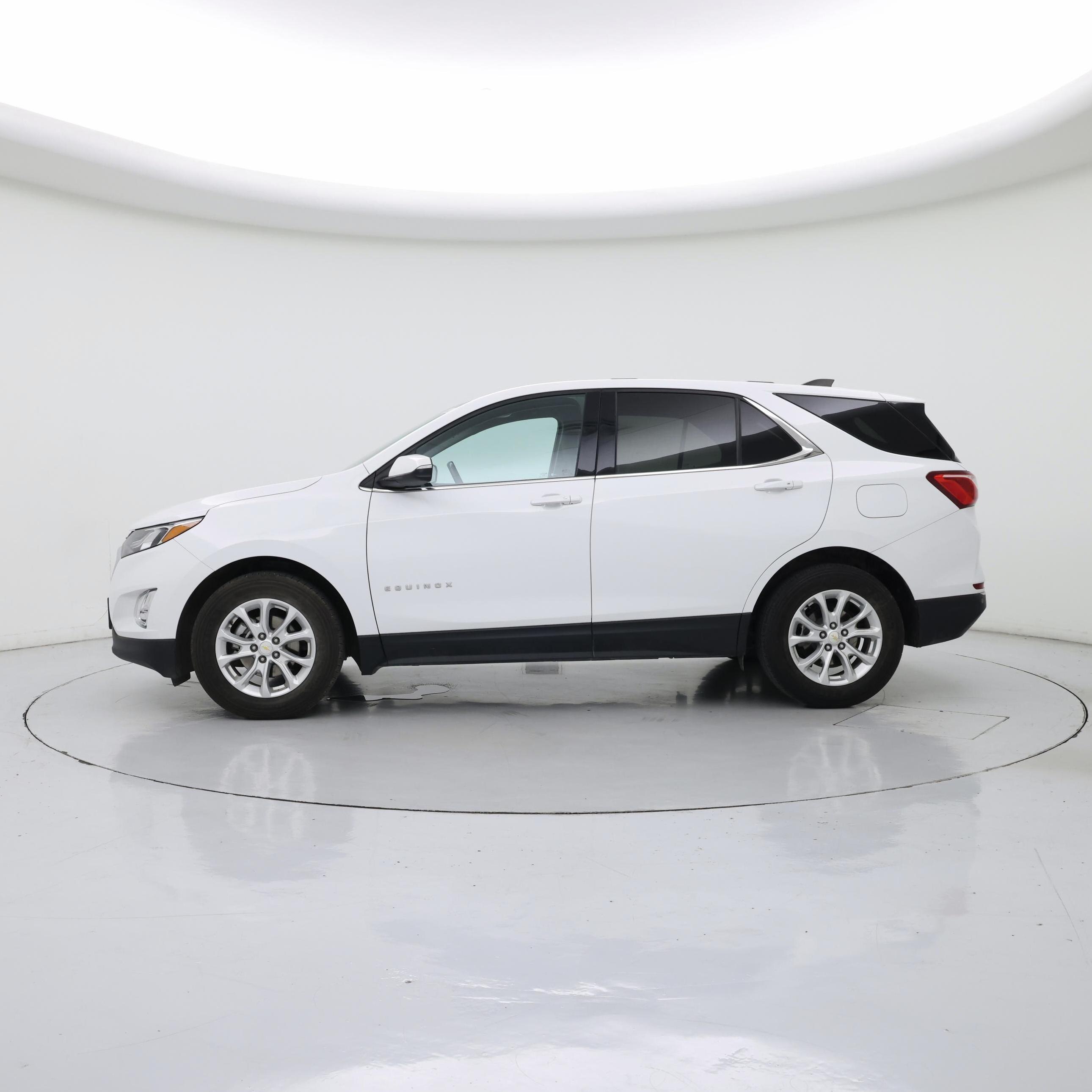 Thumbnail: 2018 Chevrolet Equinox - 3