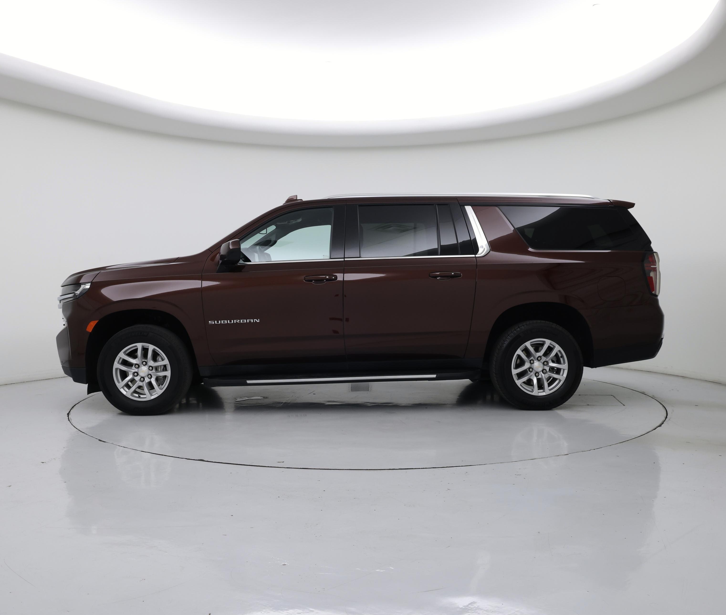 Thumbnail: 2023 Chevrolet Suburban - 3
