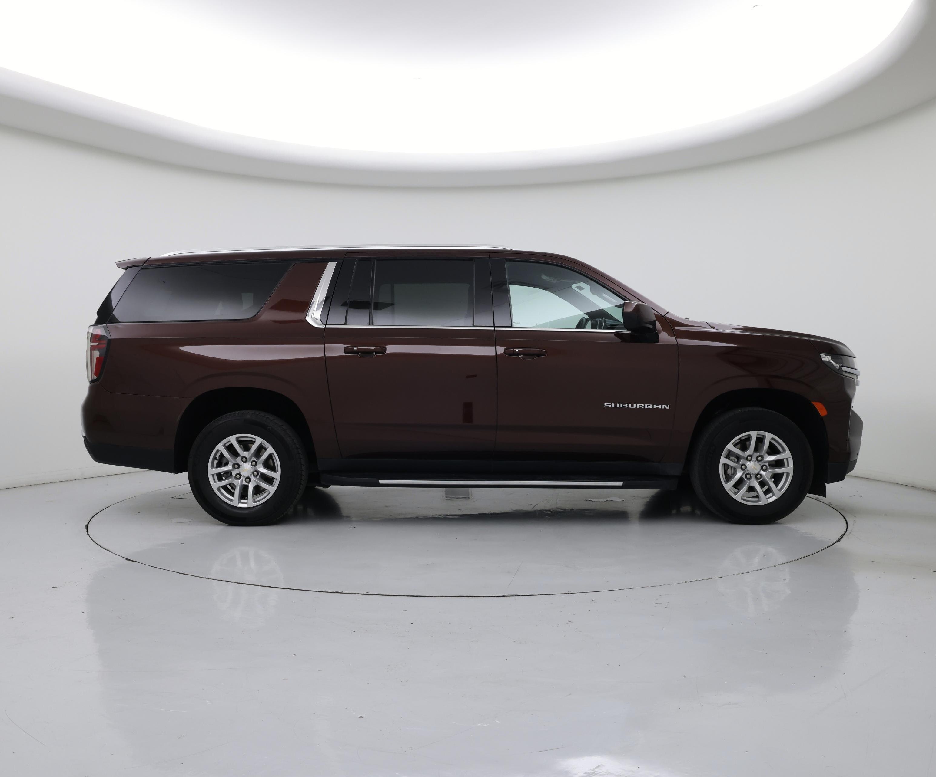 Thumbnail: 2023 Chevrolet Suburban - 7