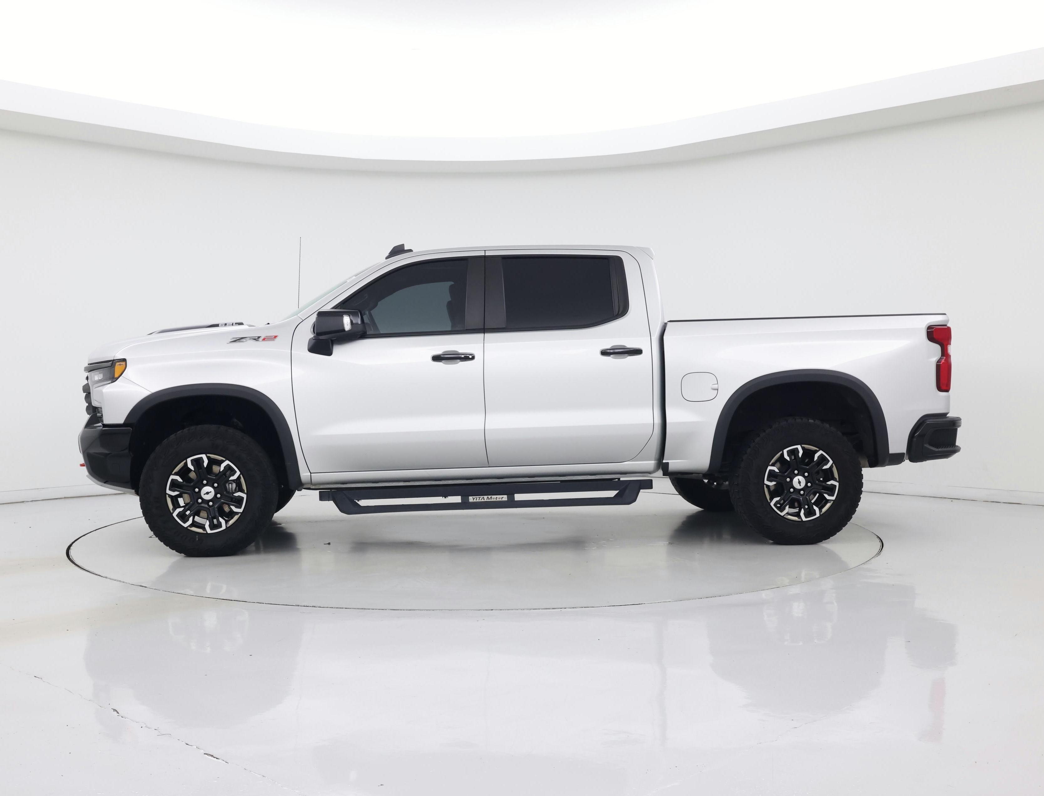 Thumbnail: 2022 Chevrolet Silverado 1500 - 3