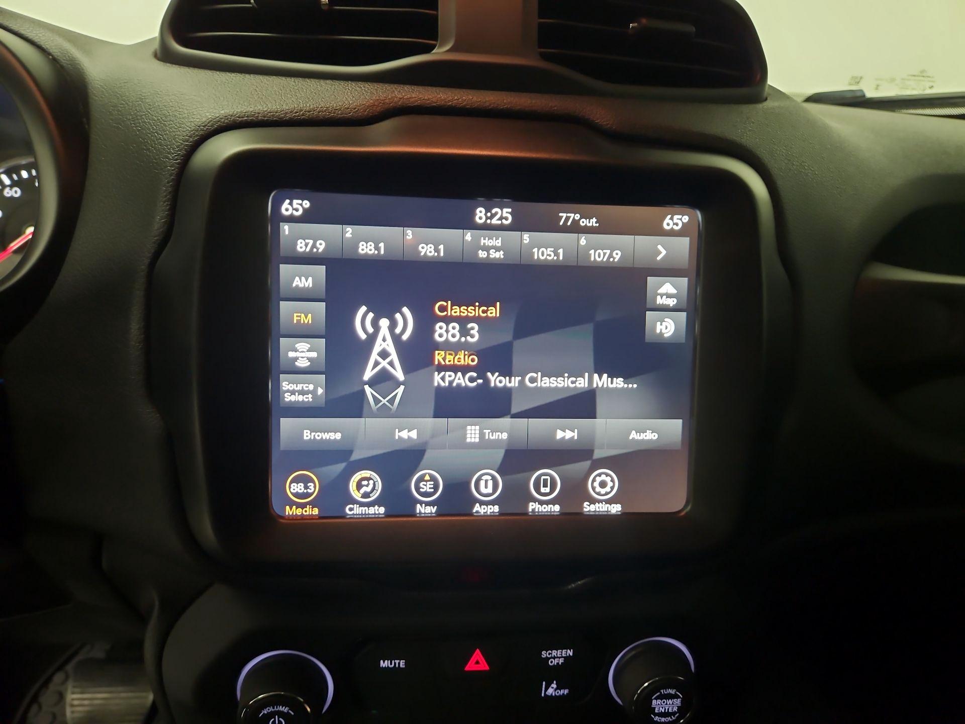 Thumbnail: 2023 Jeep Renegade - 16