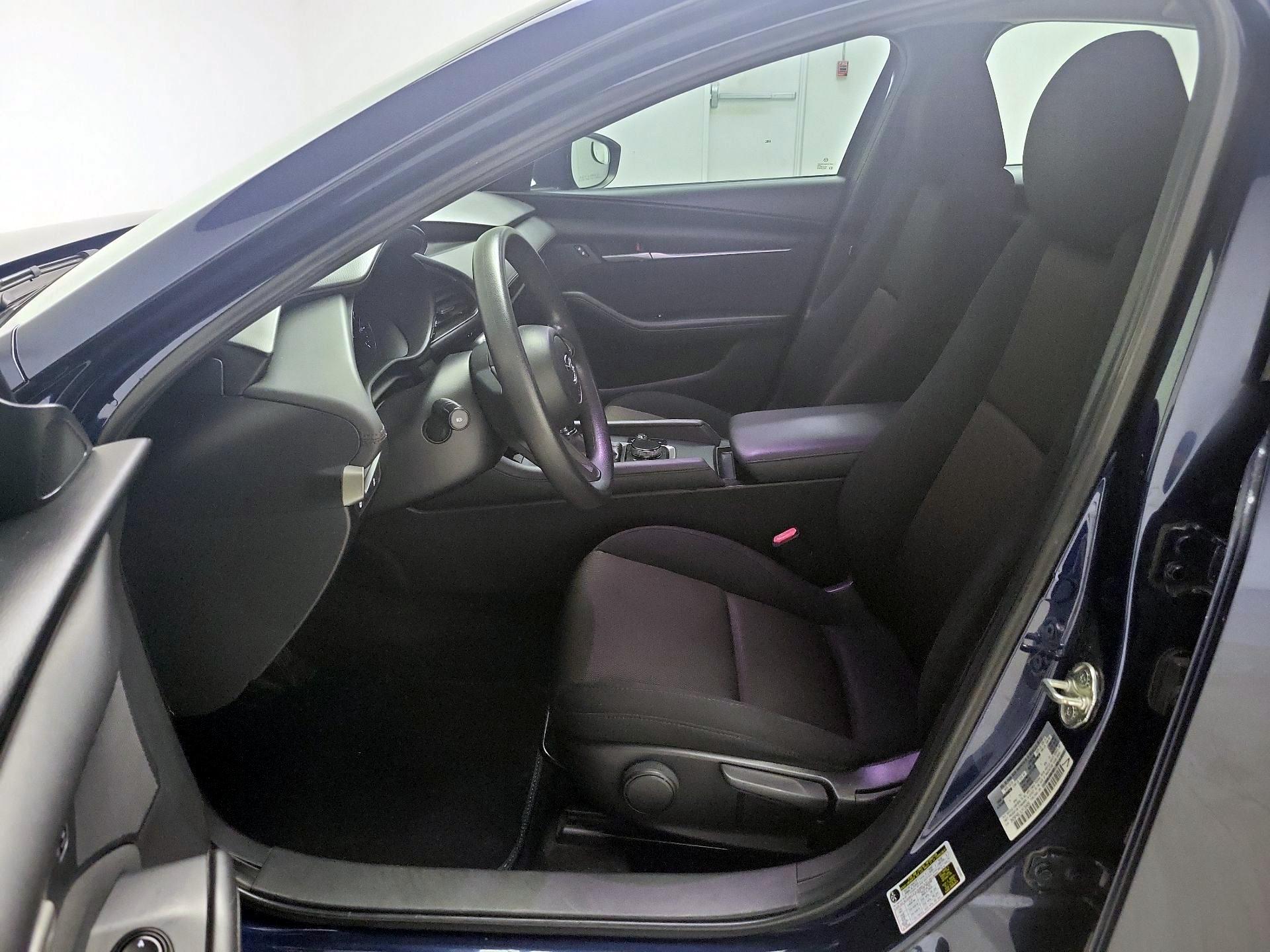 Thumbnail: 2020 Mazda Mazda3 - 11