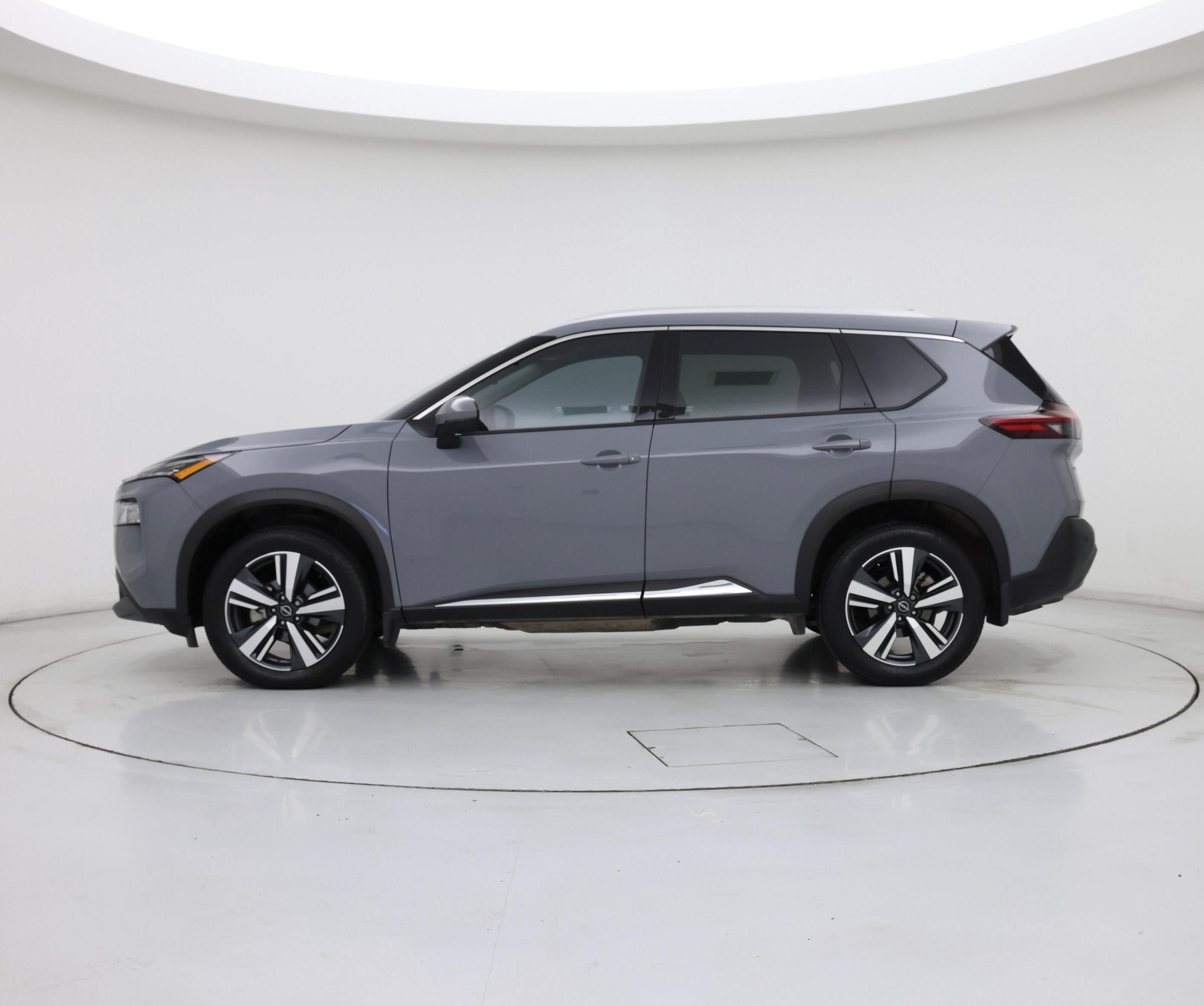 Thumbnail: 2023 Nissan Rogue - 3