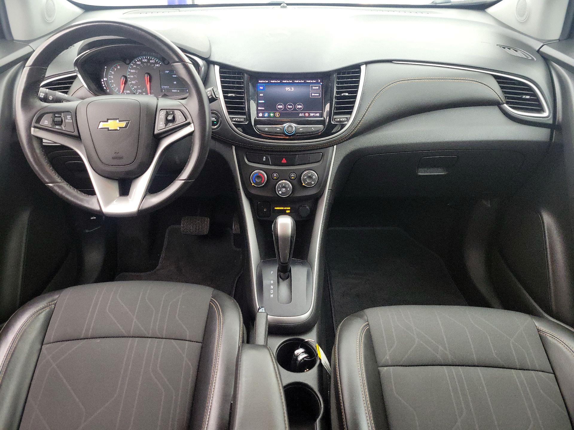 Thumbnail: 2022 Chevrolet Trax - 9