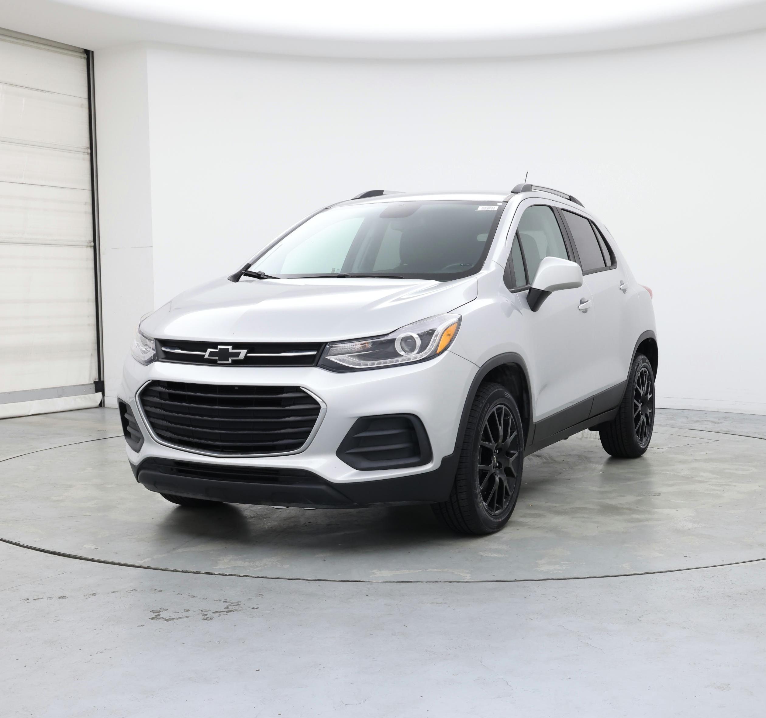 Thumbnail: 2022 Chevrolet Trax - 4