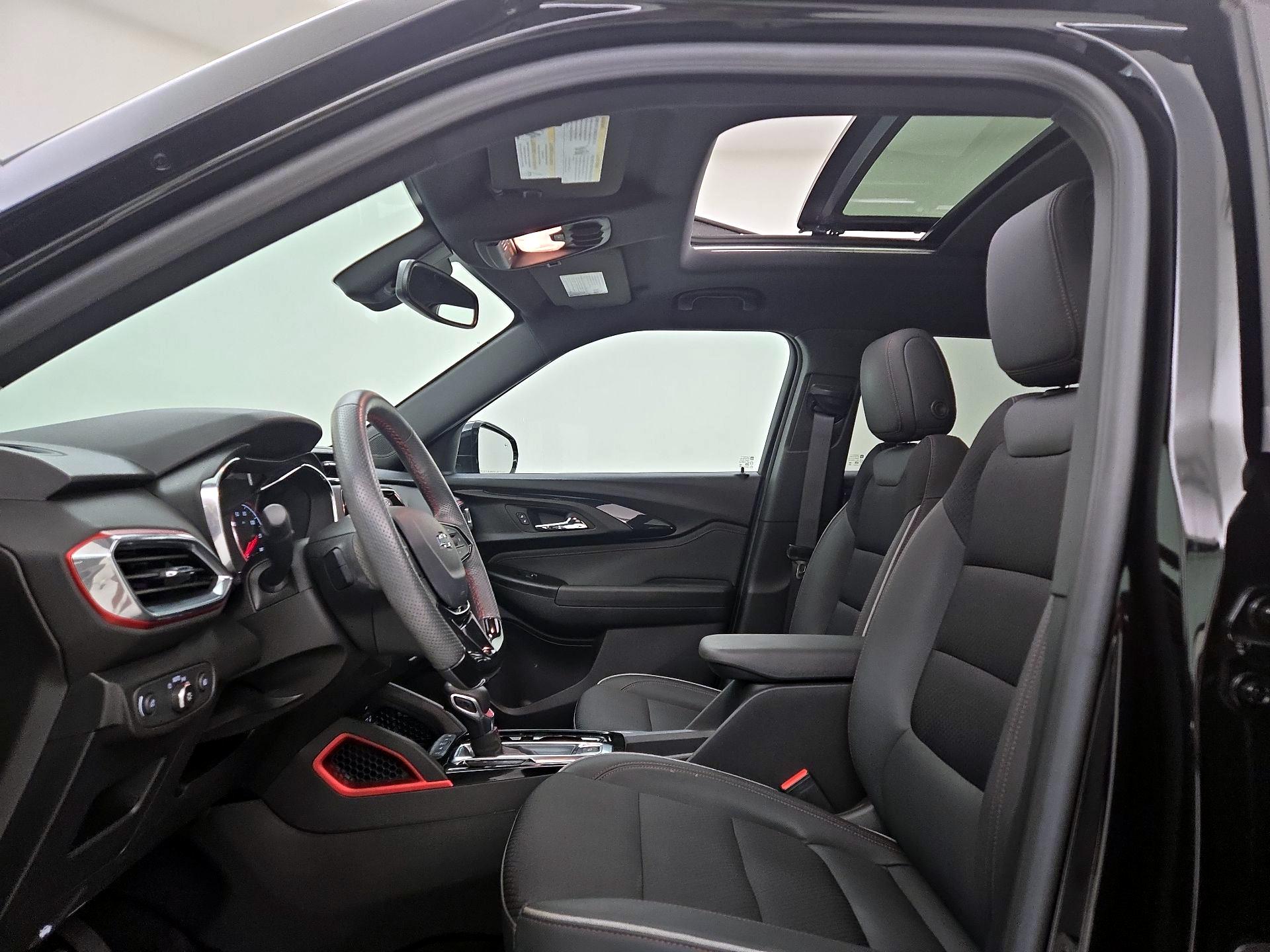 Thumbnail: 2023 Chevrolet TrailBlazer - 19