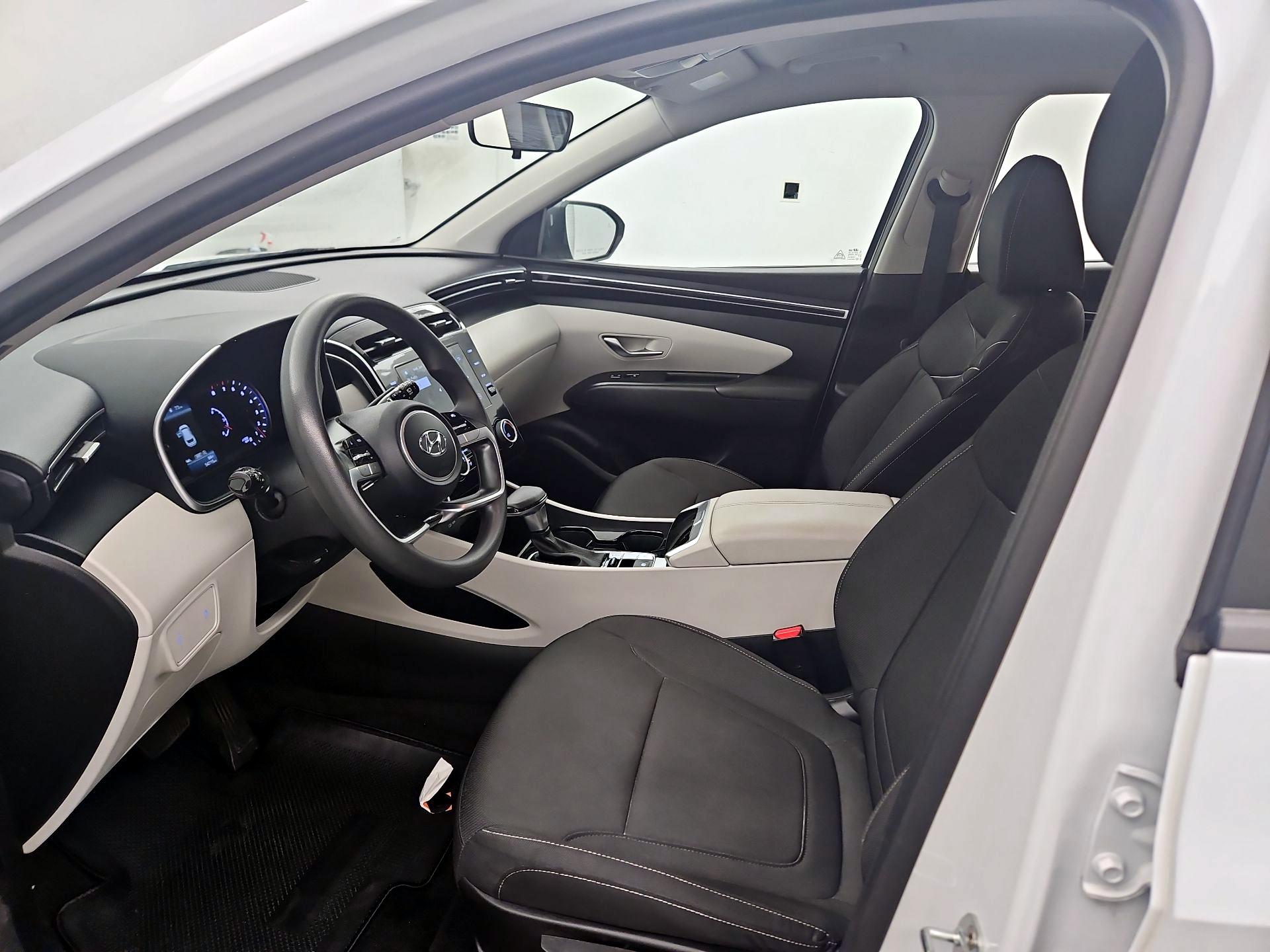 Thumbnail: 2022 Hyundai Tucson - 11