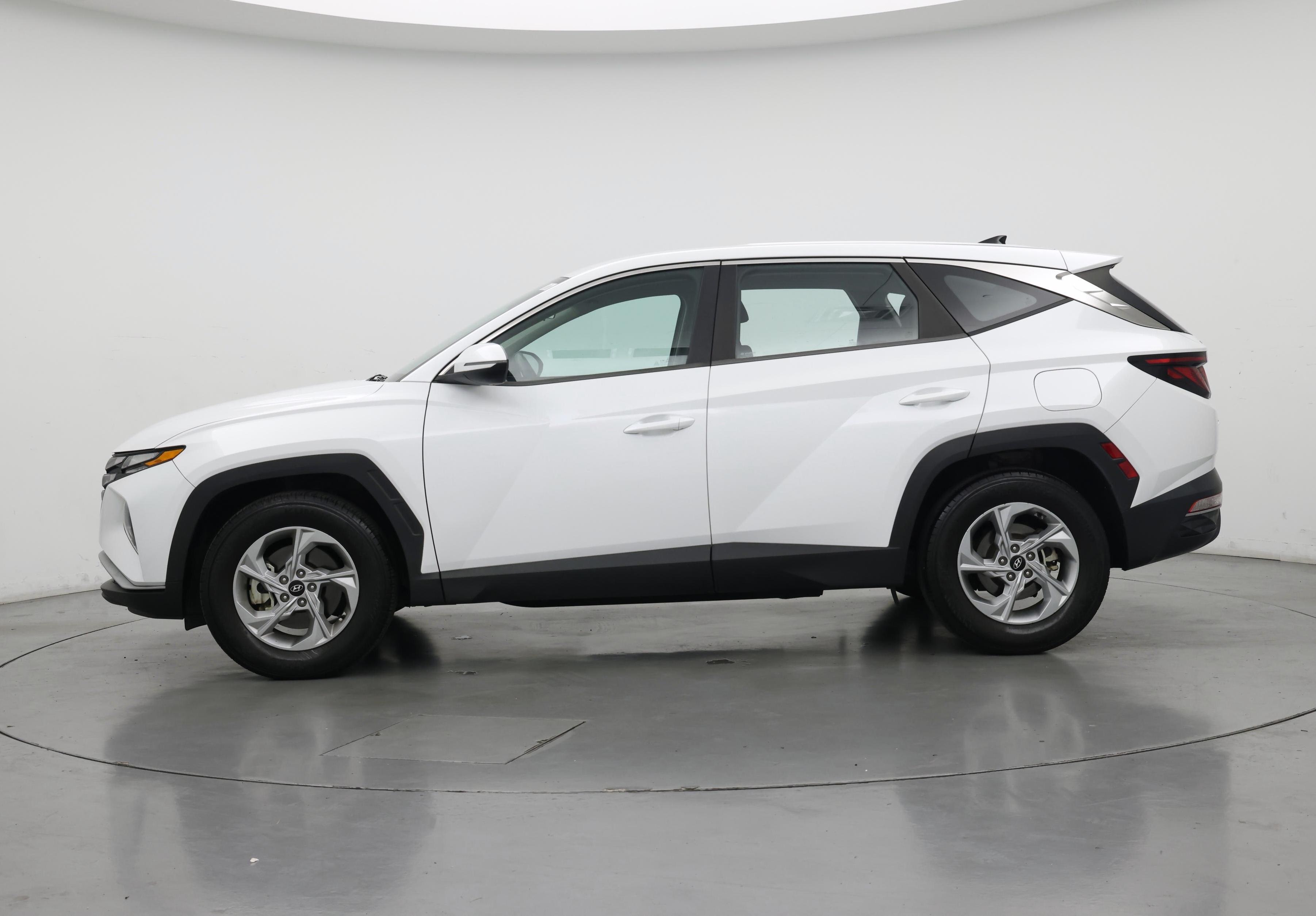 Thumbnail: 2022 Hyundai Tucson - 3