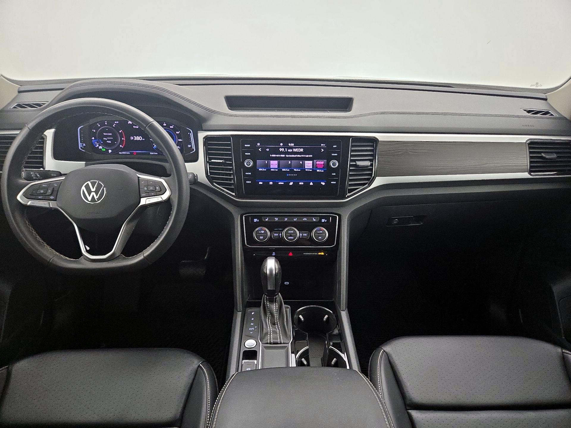 Thumbnail: 2022 Volkswagen Atlas - 9